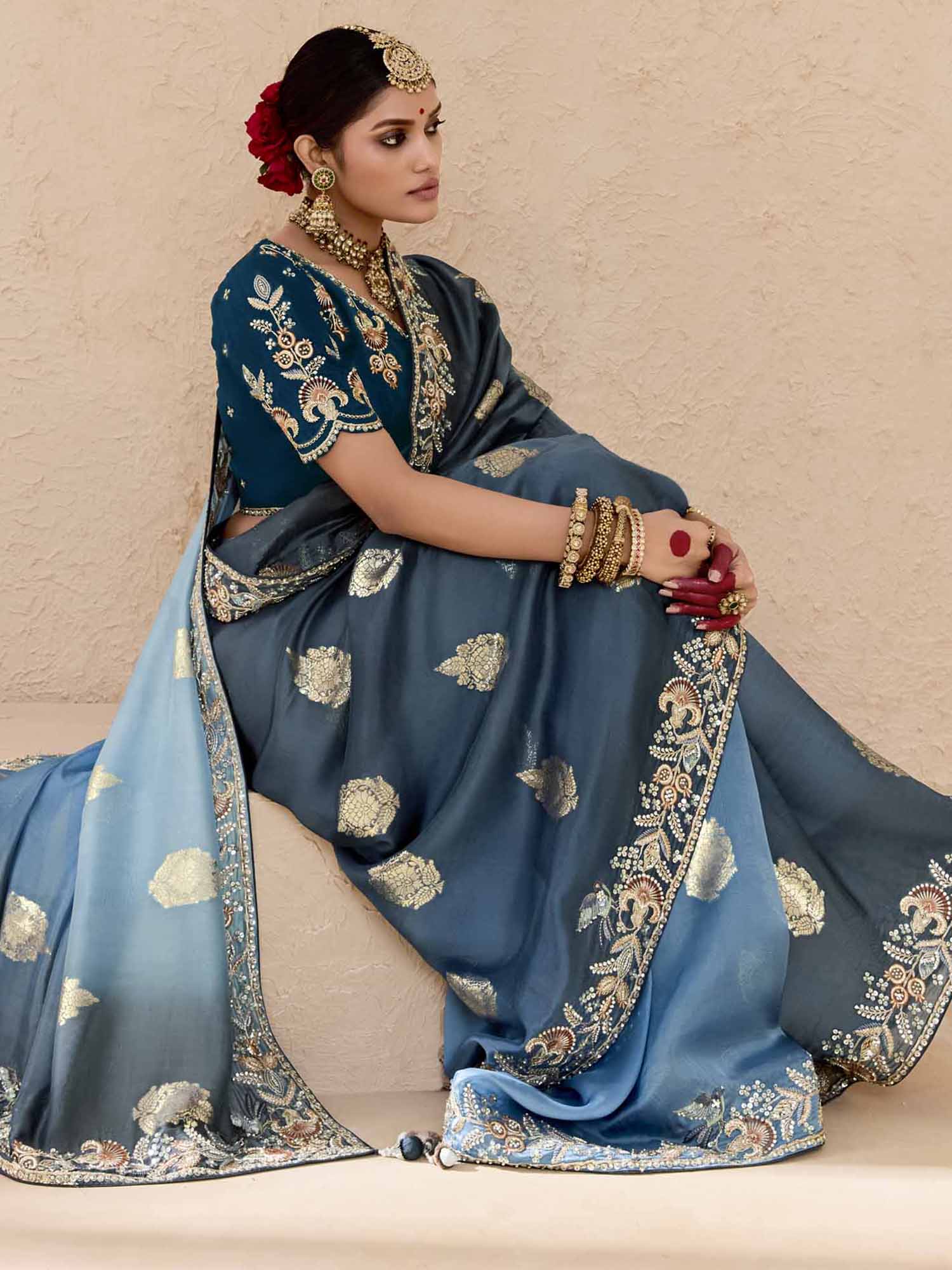 Tiya Saree