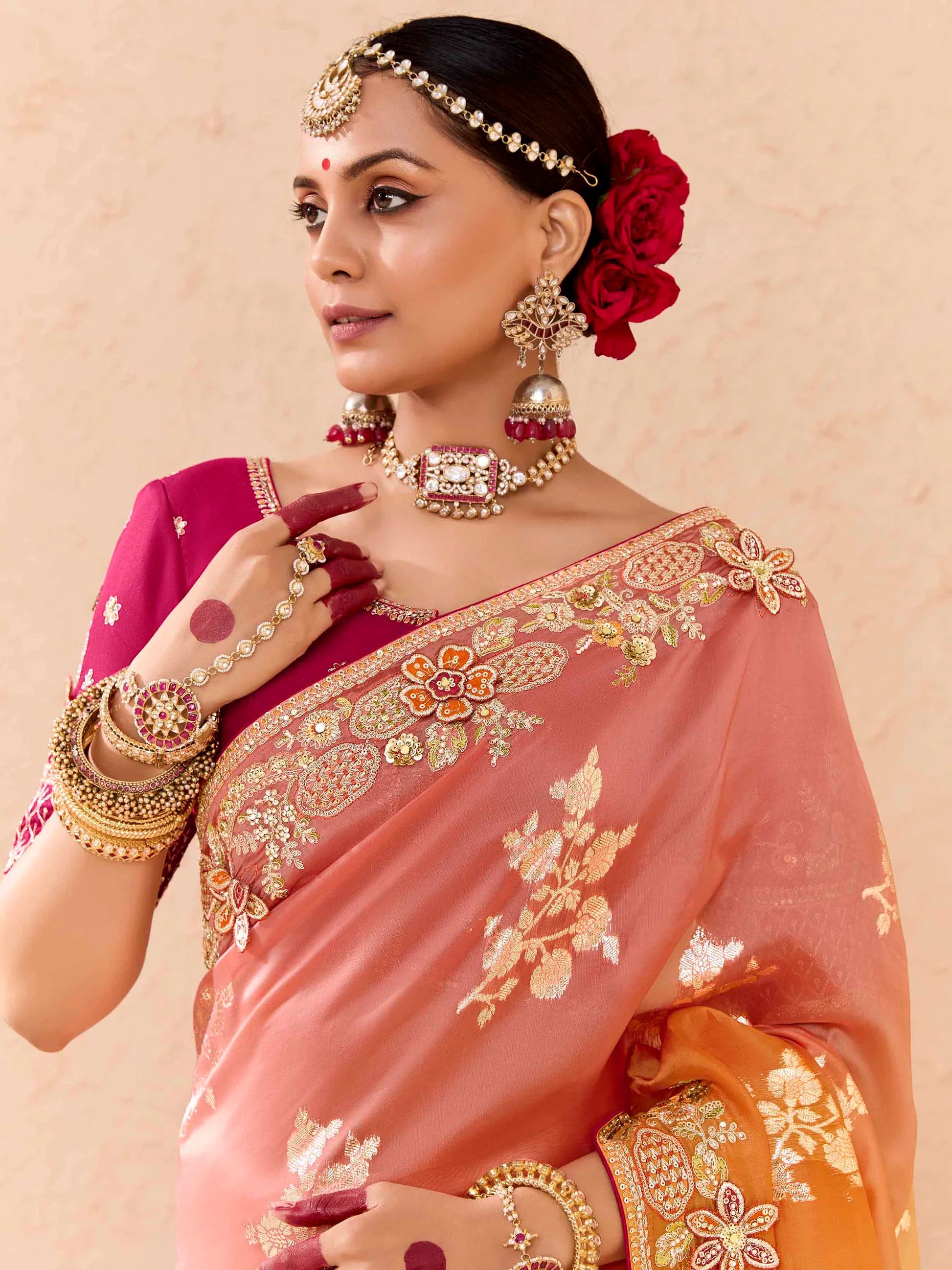 Tiya Saree