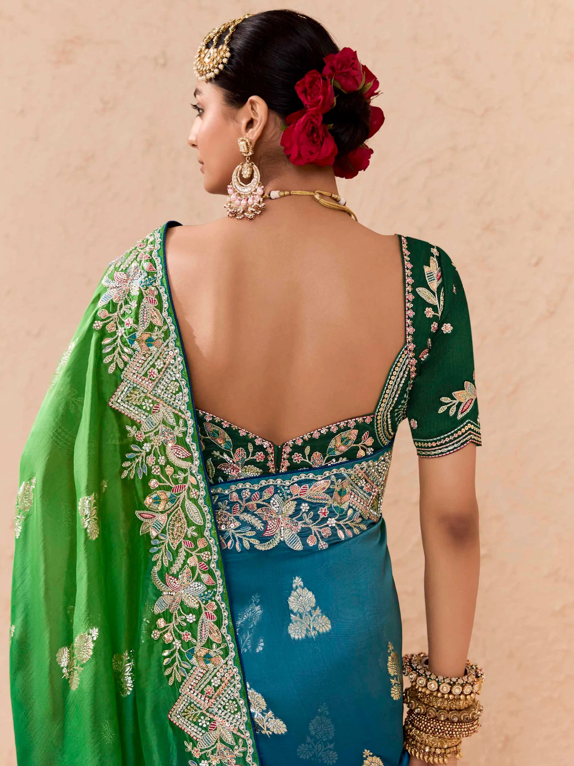 Tiya Saree