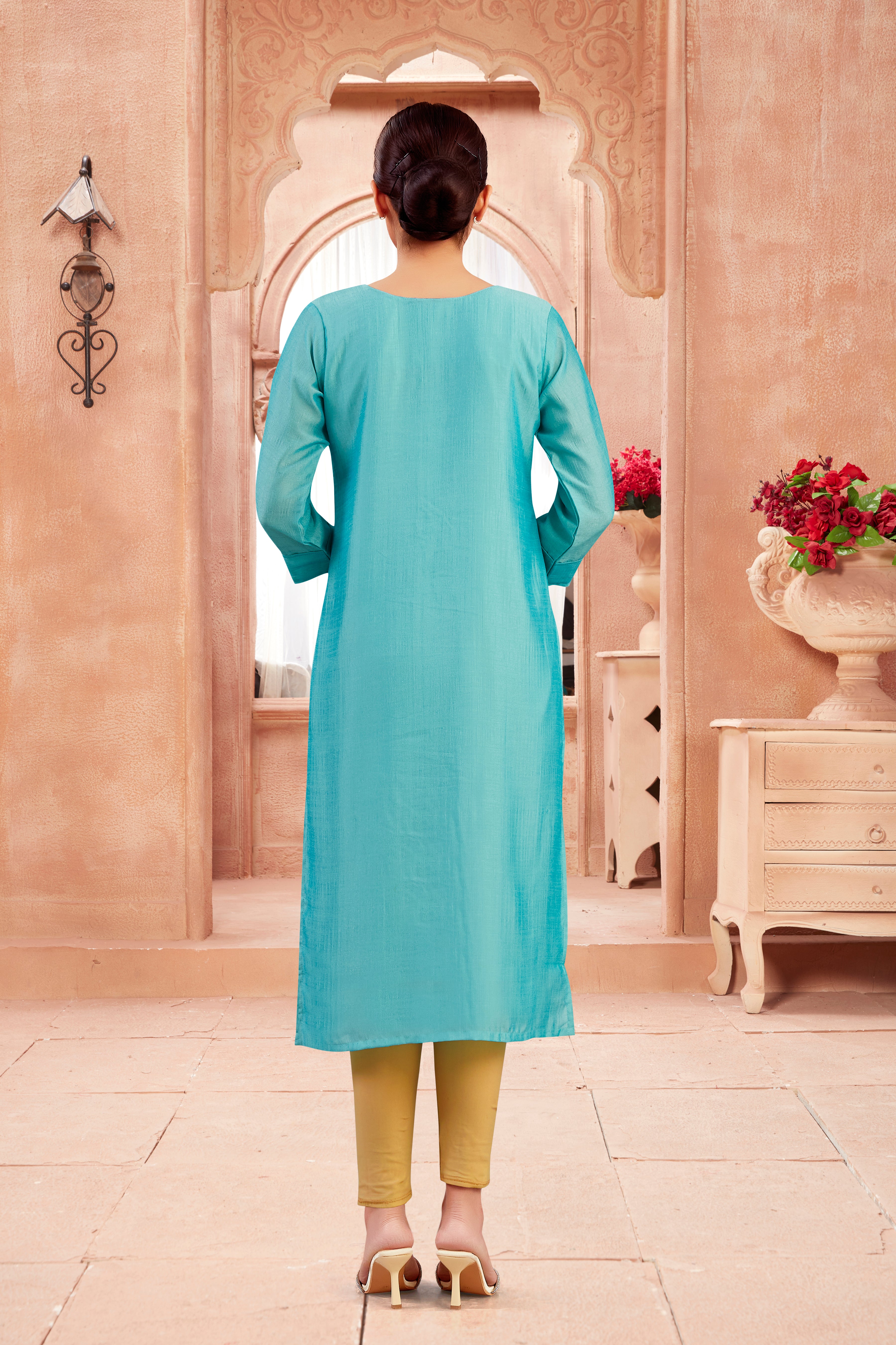 Arshi Kurti