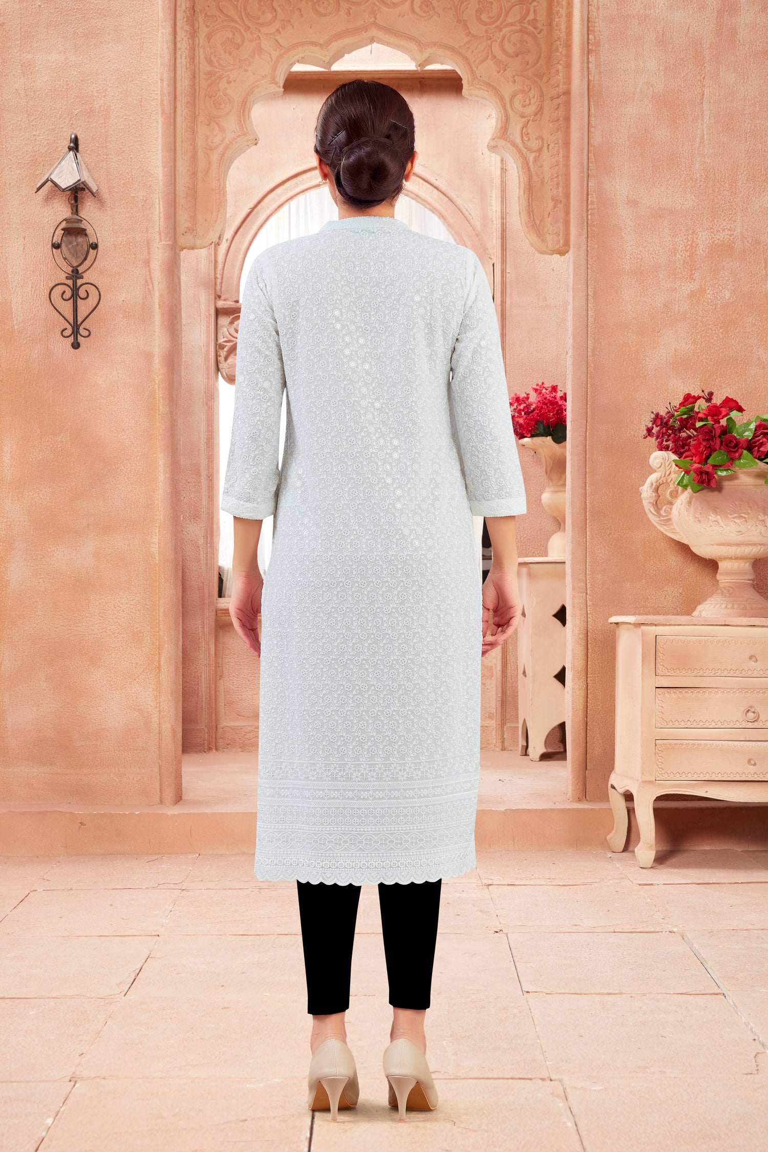 Meena Kurti