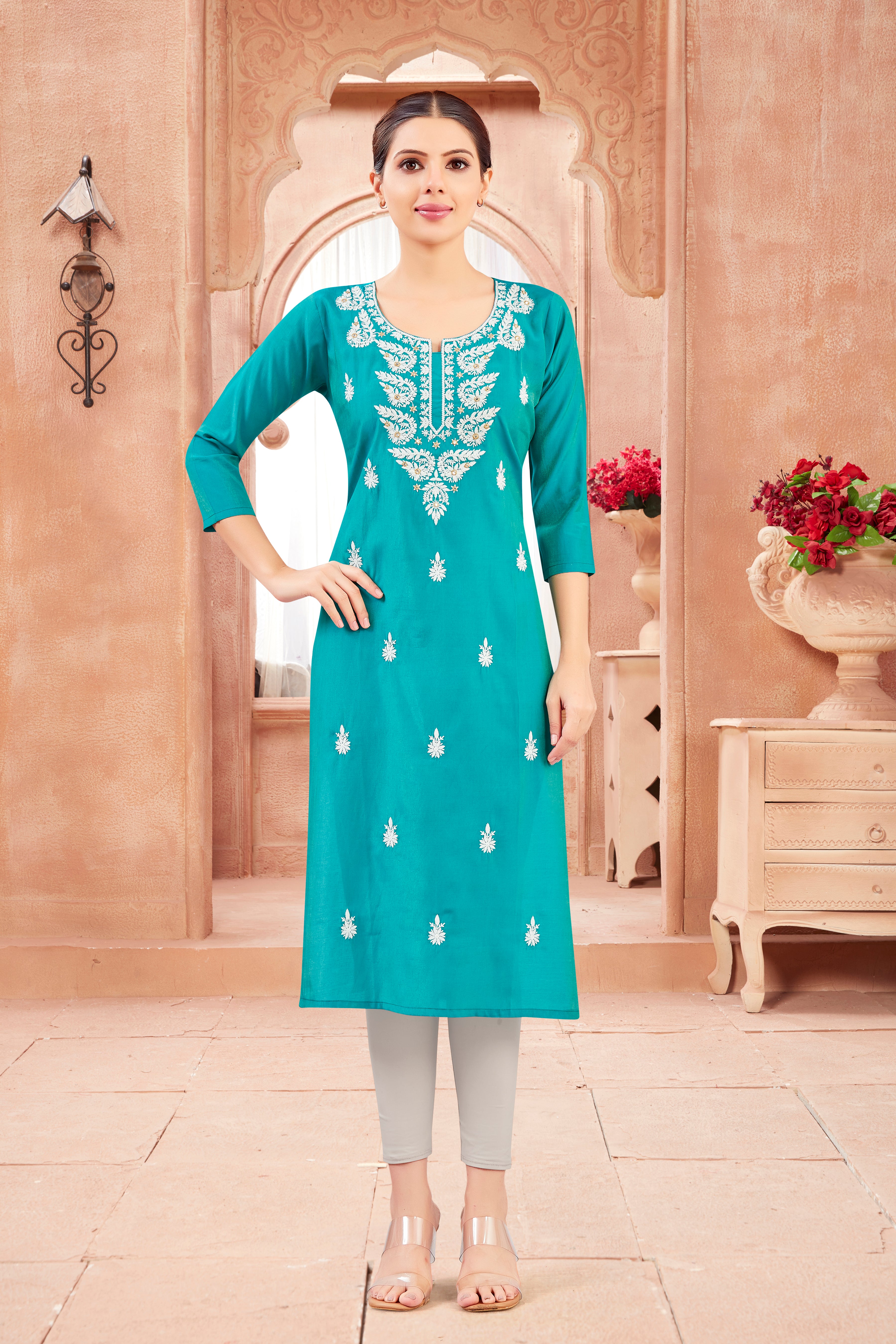 Aruna Kurti