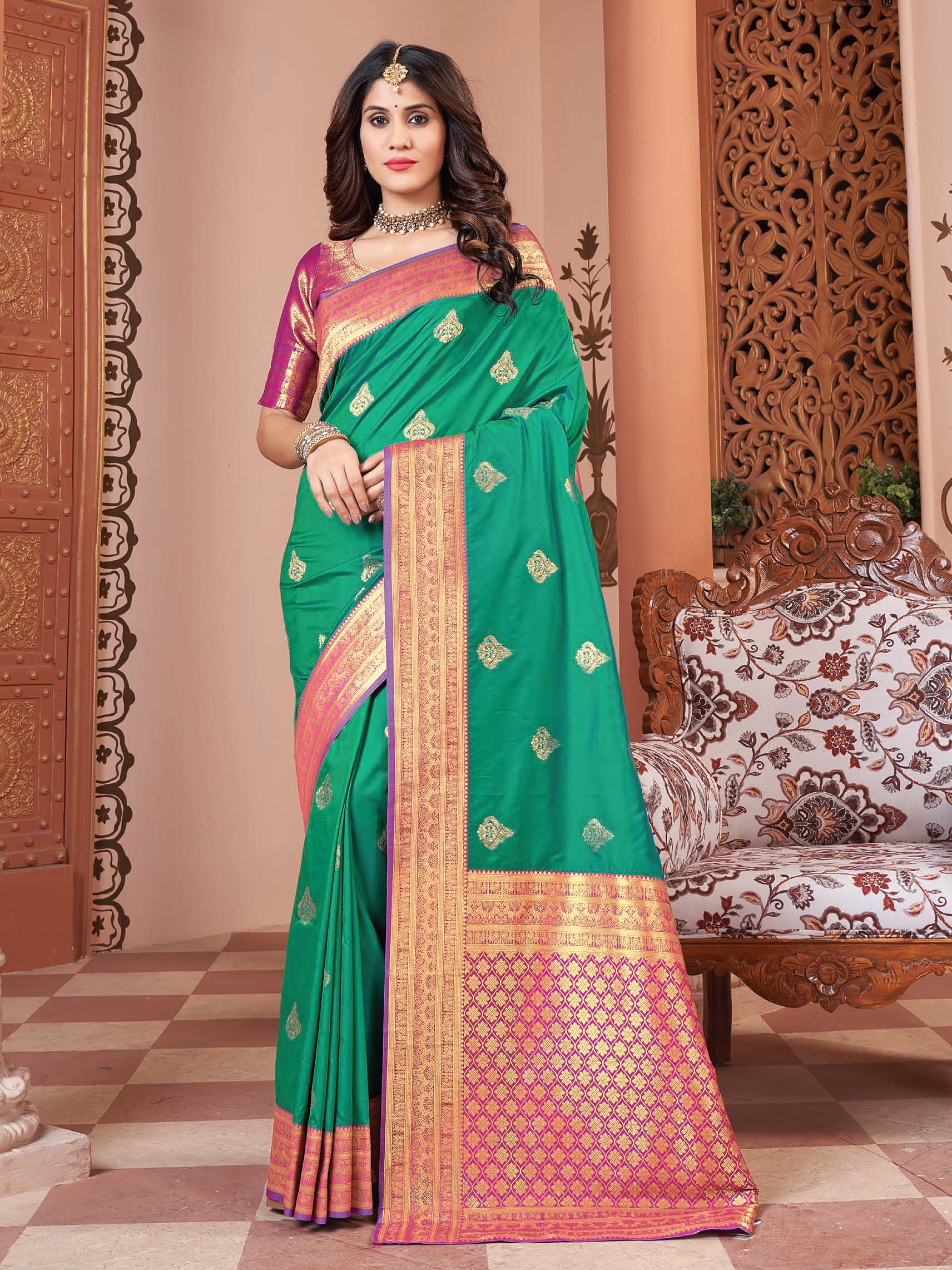 Vaidehi Saree