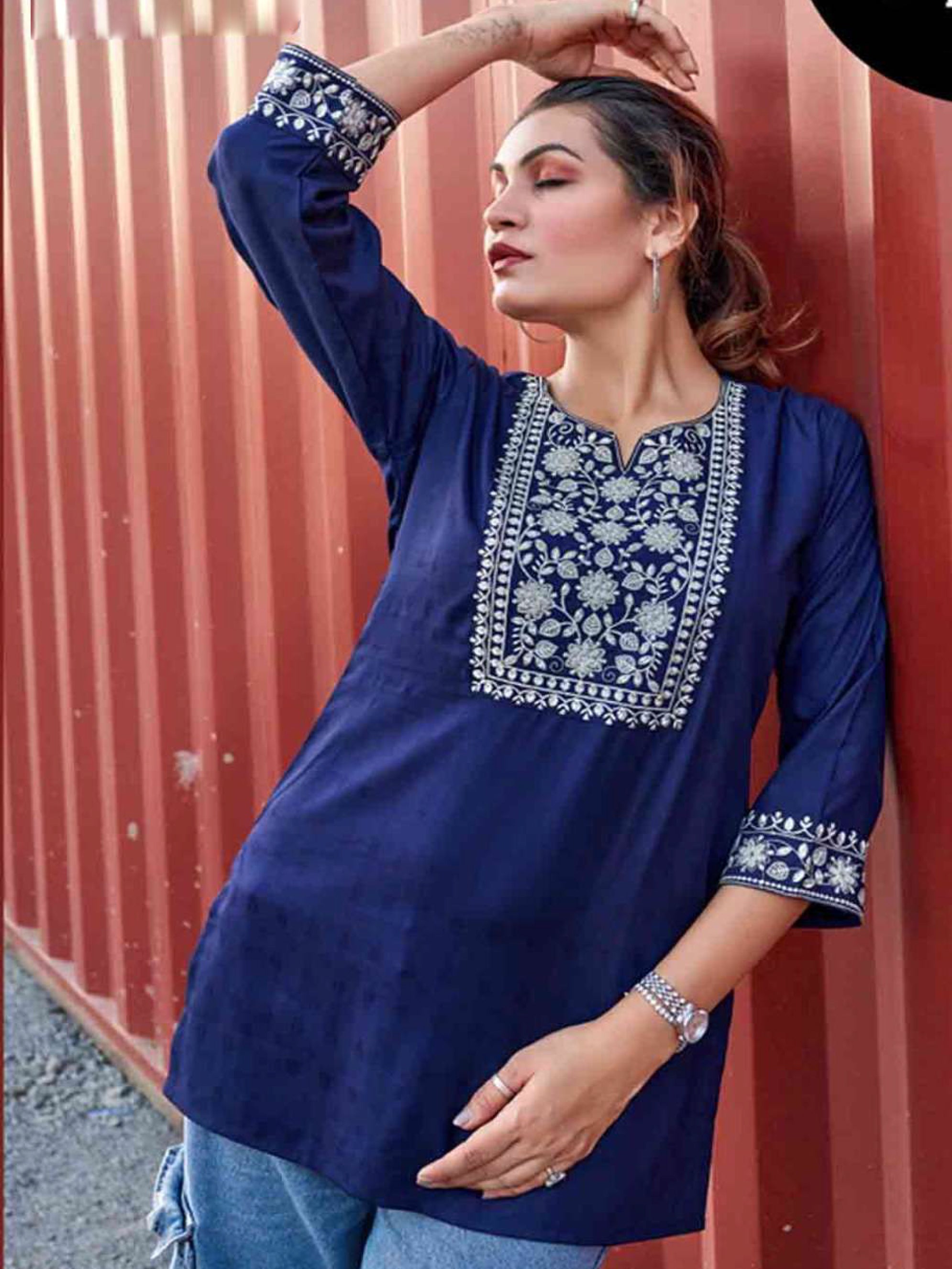 Geet Short Kurti
