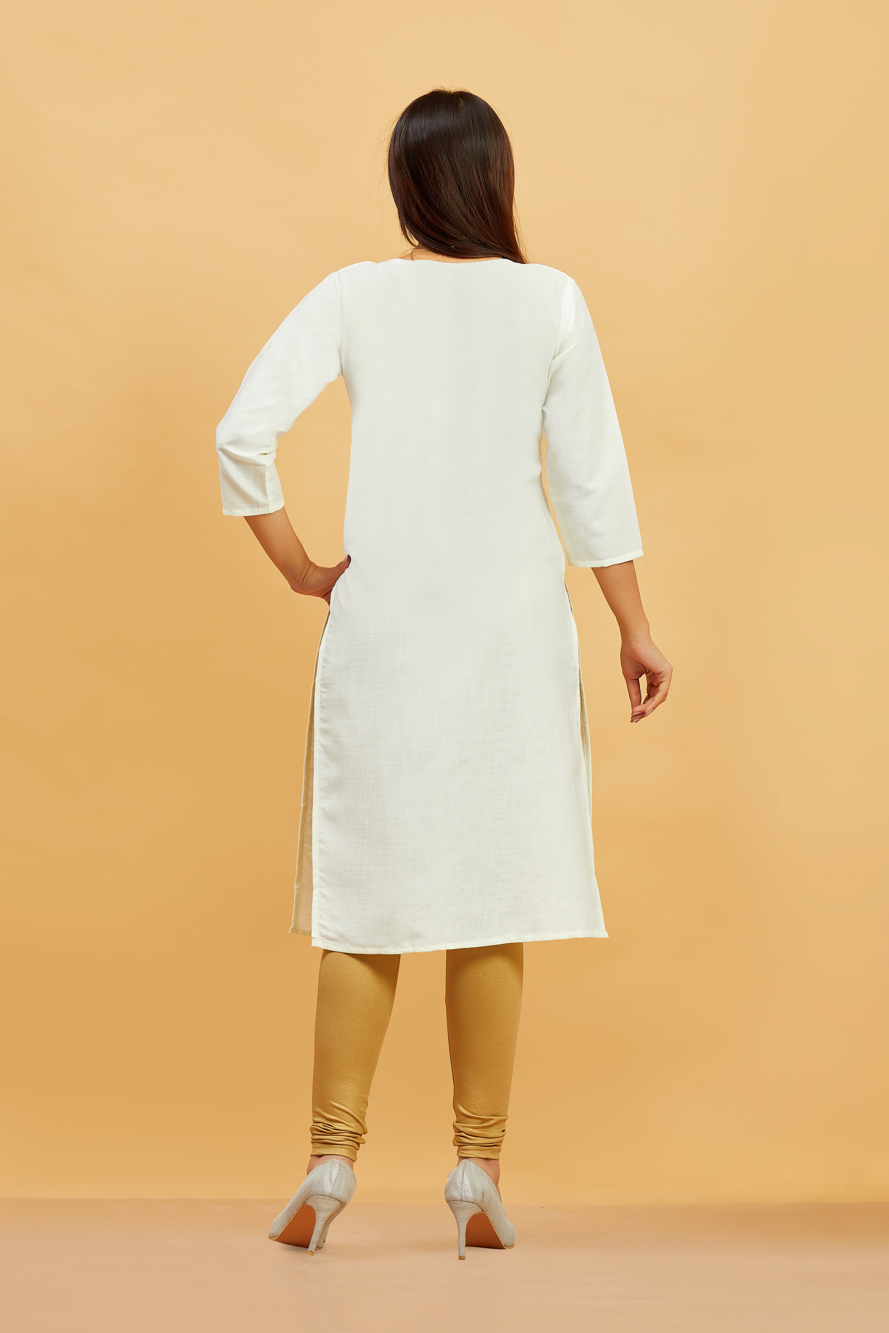 Pranshi Kurti