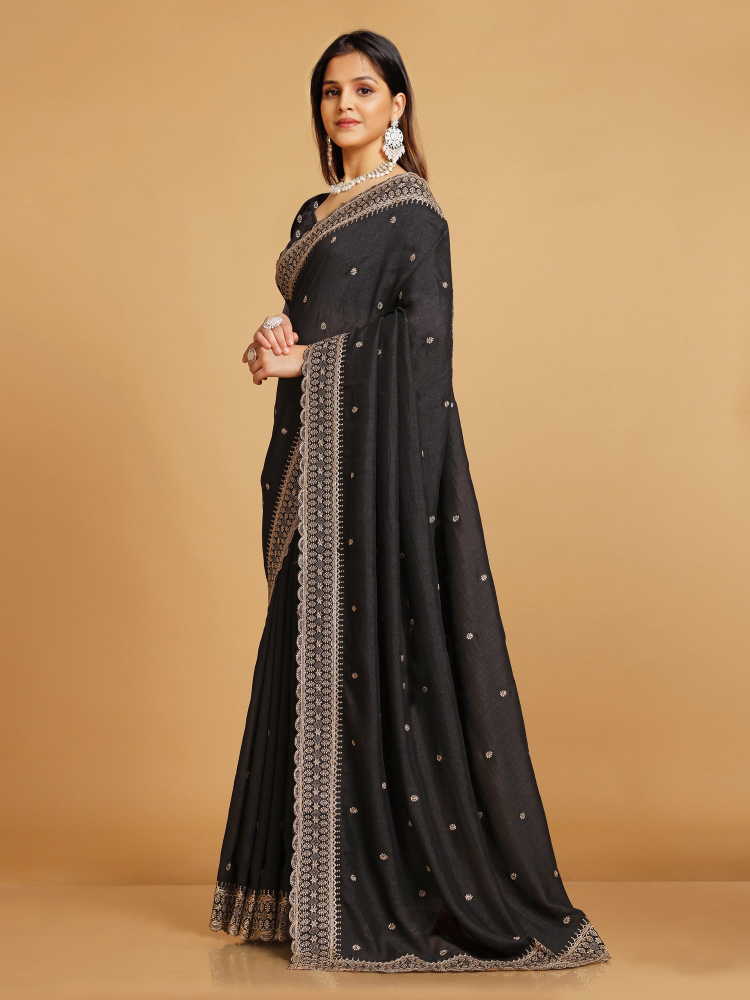 Mahira Saree