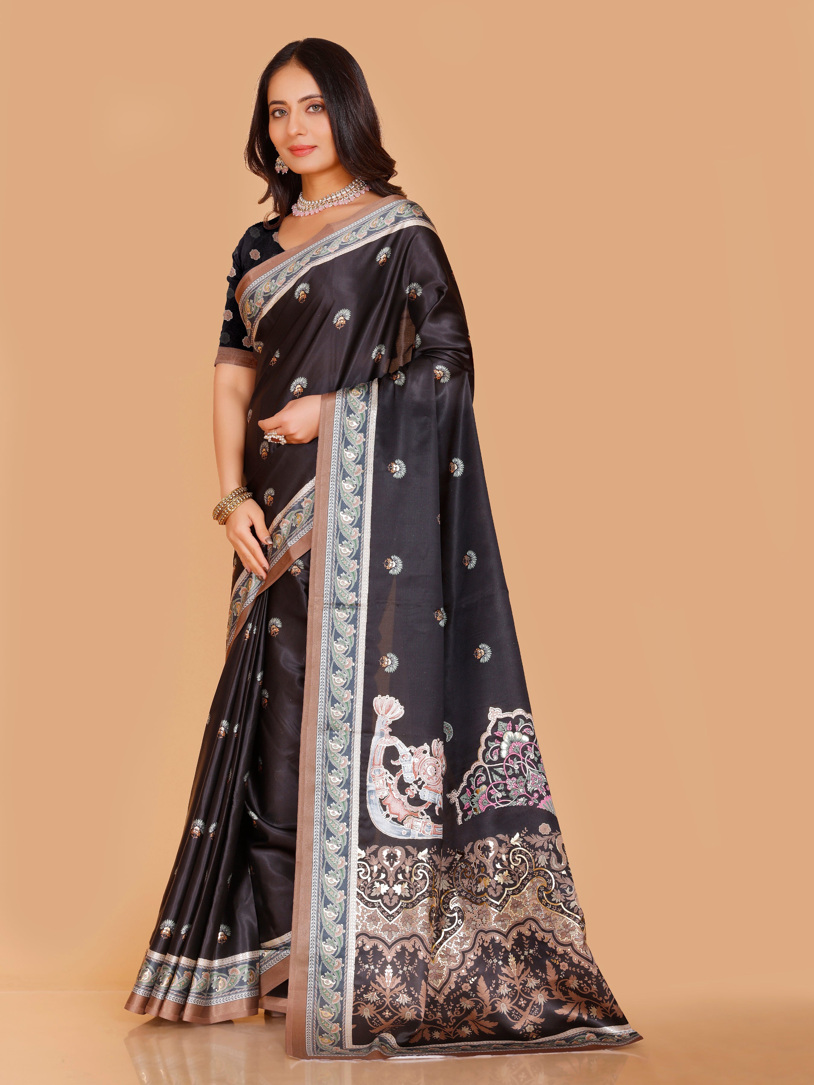Navya Saree