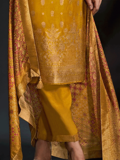 Zareen Silk Straight-cut Suit