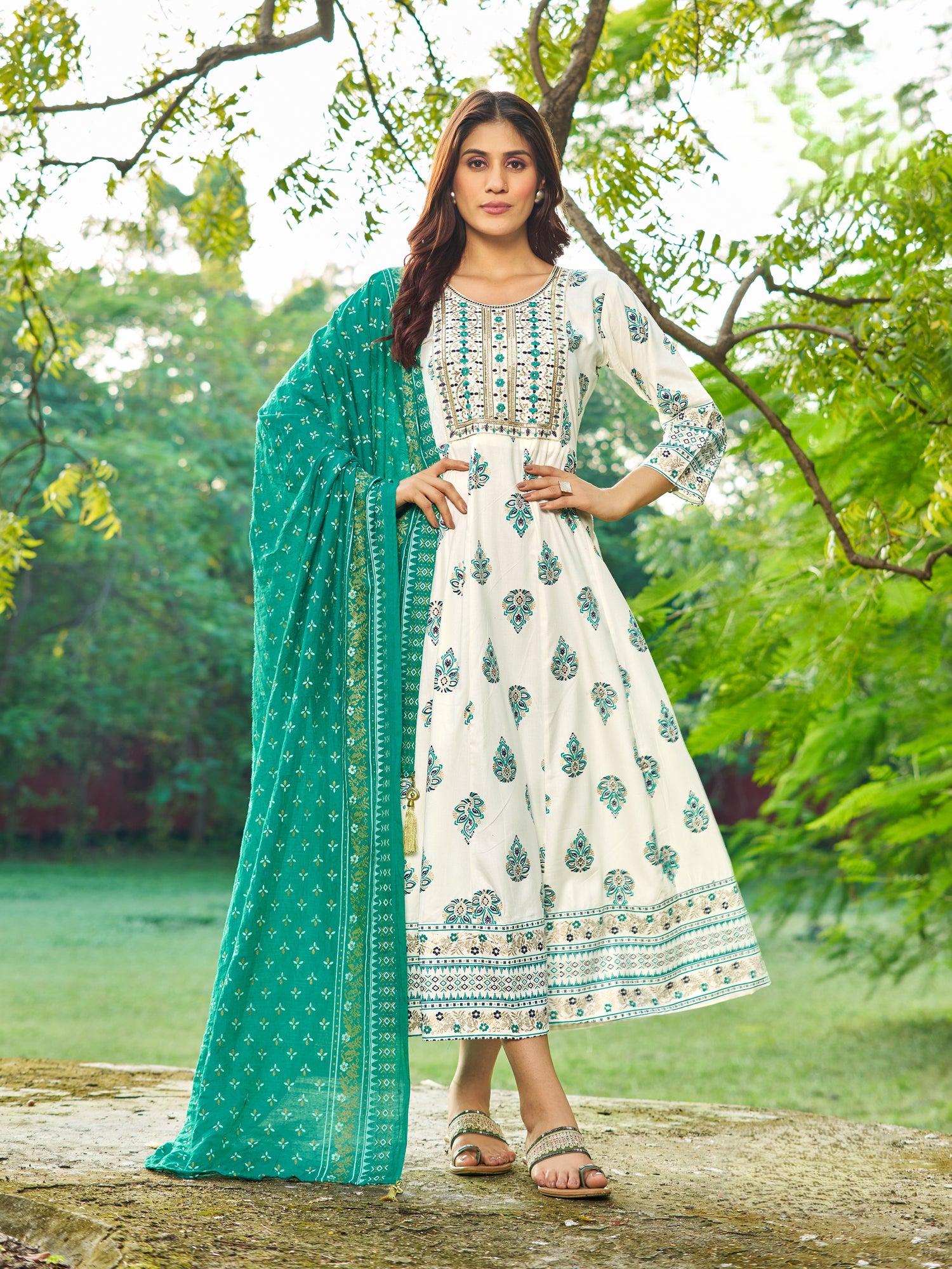 Aayna Kurti With Dupatta