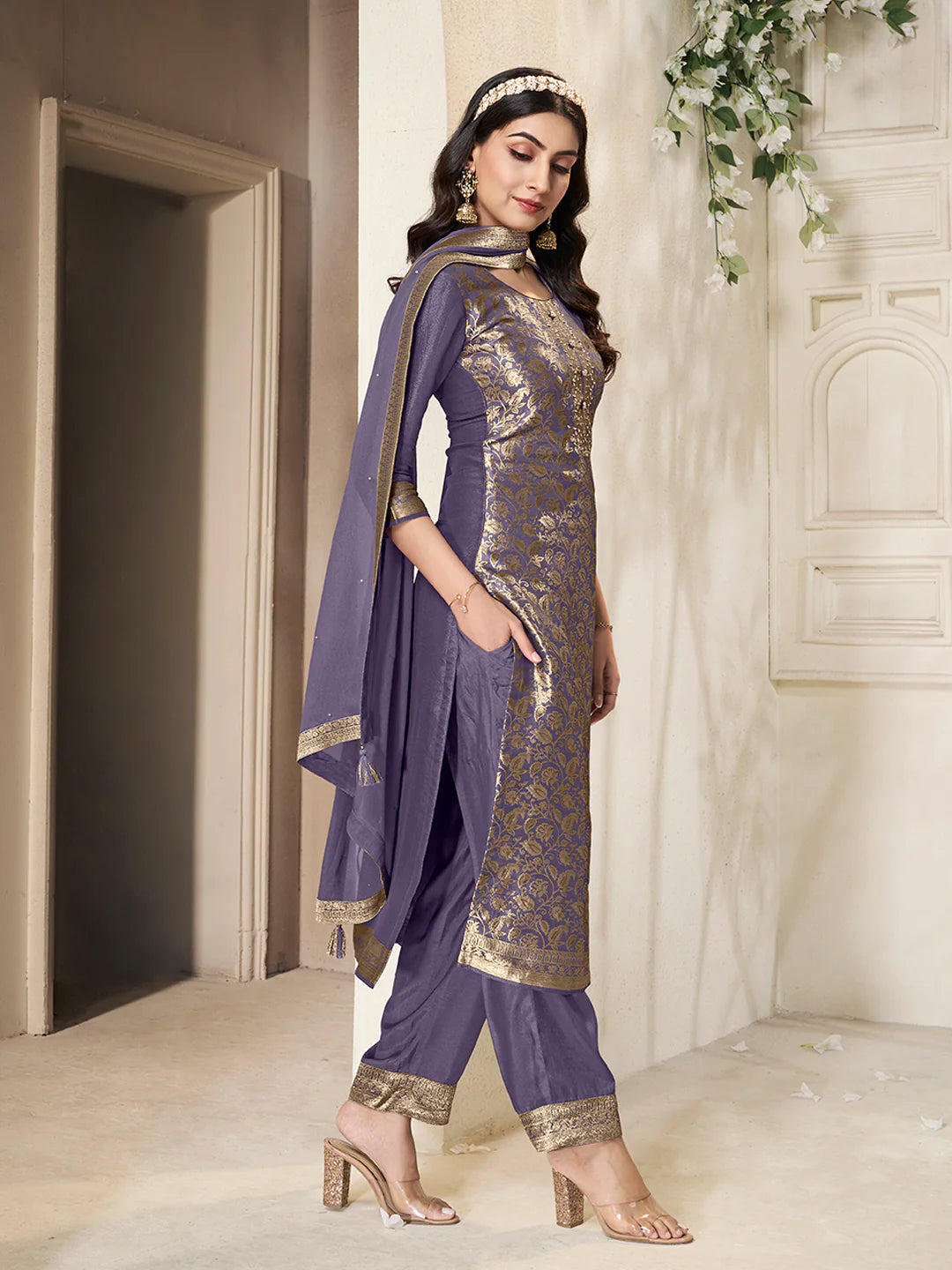 Harvi Kamiz &amp; Pant