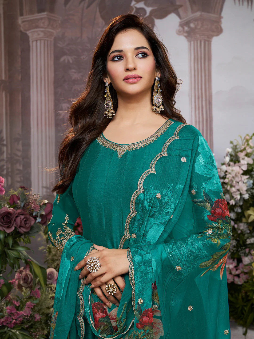 Heena Flair Suit