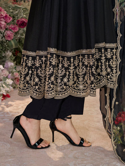 Saesha Flair Suit
