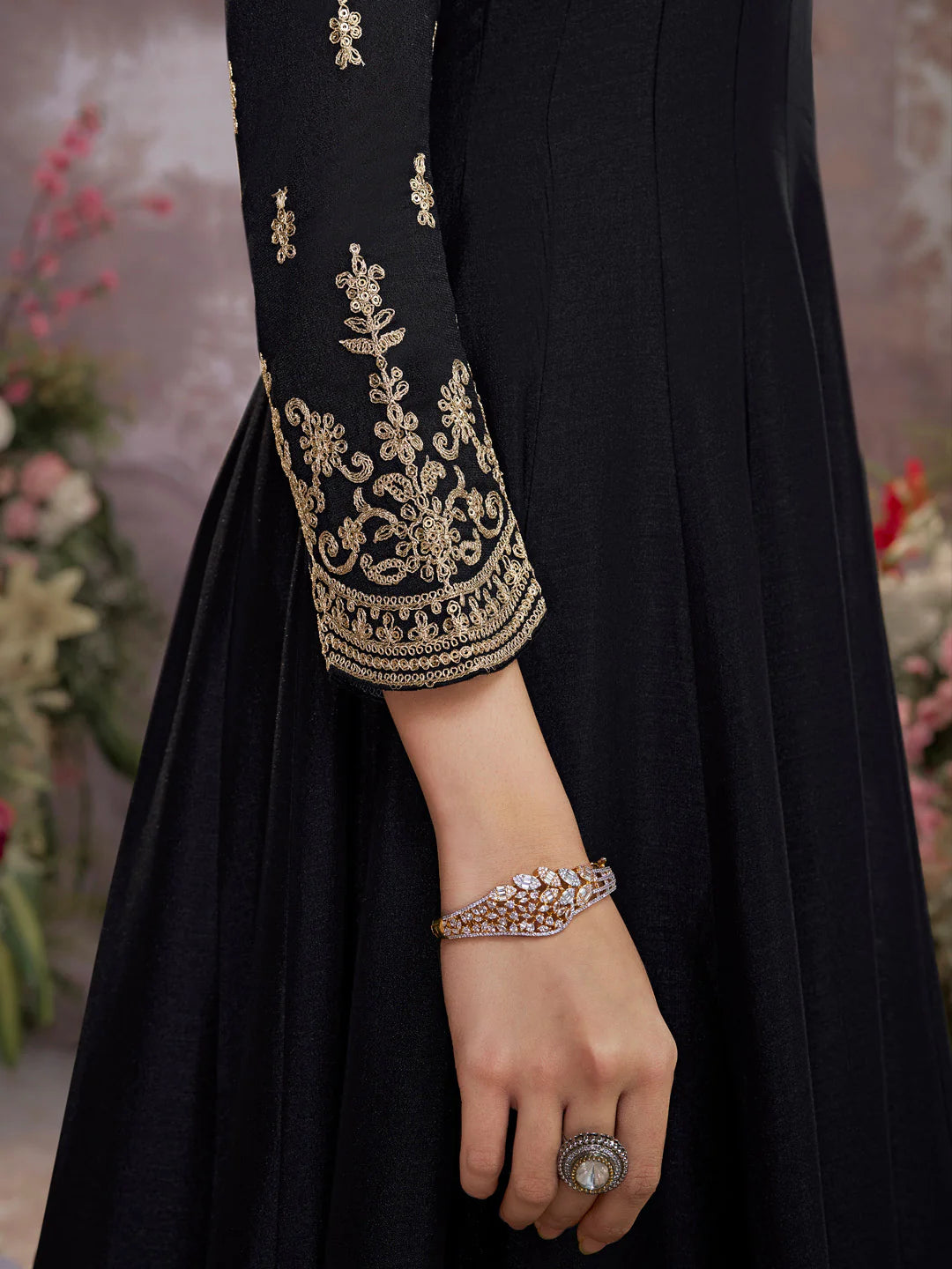 Saesha Flair Suit
