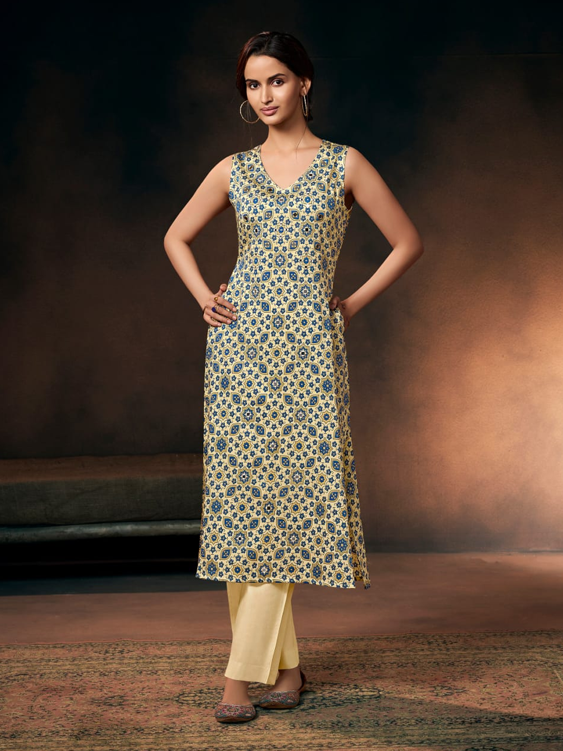 Pritha Silk Printed Kurti &amp; Pant