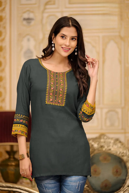Neeti Short Kurti