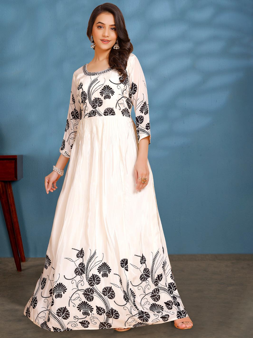 Kiara Gown