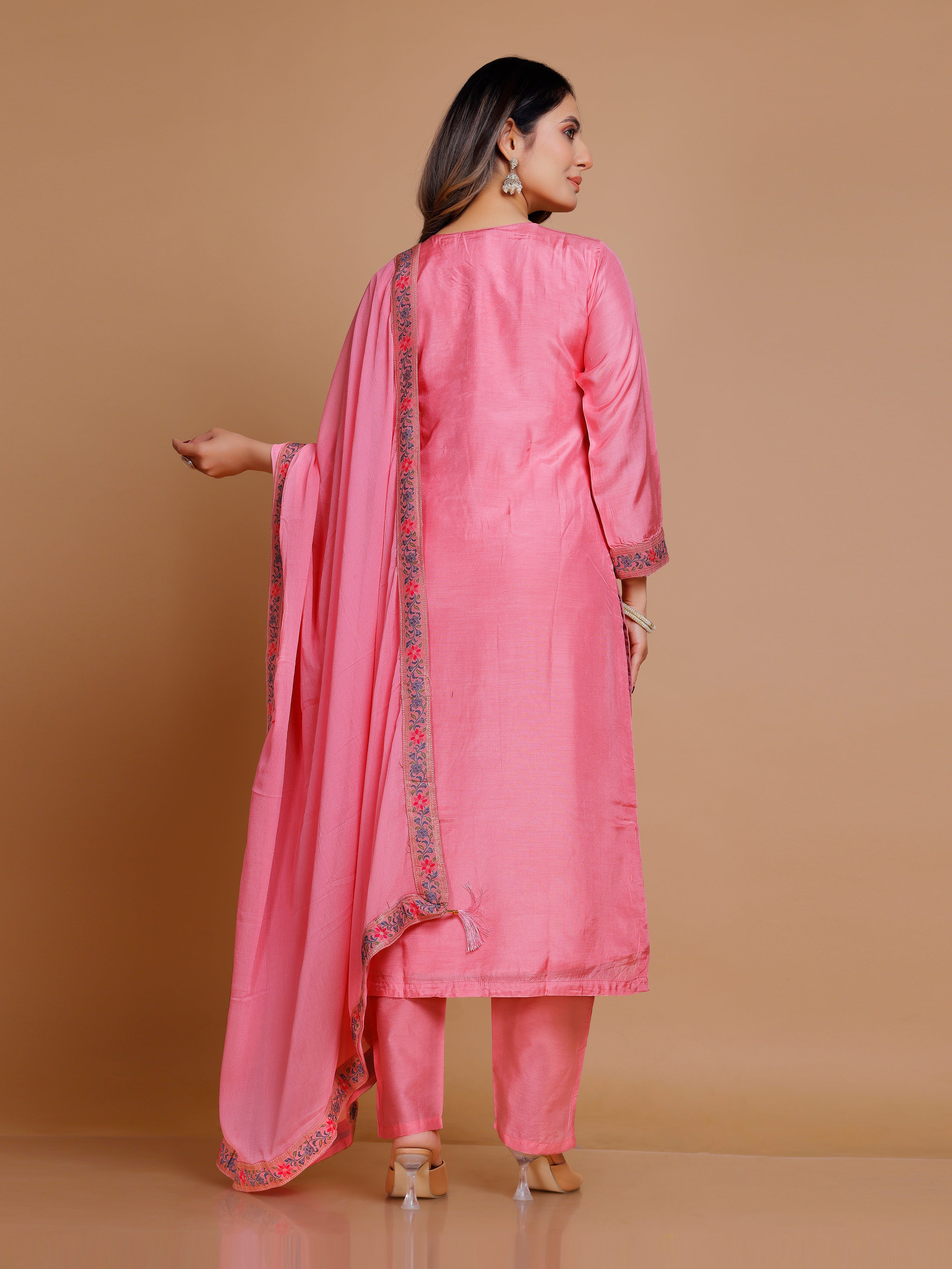 Kanika Kamiz &amp; Pant