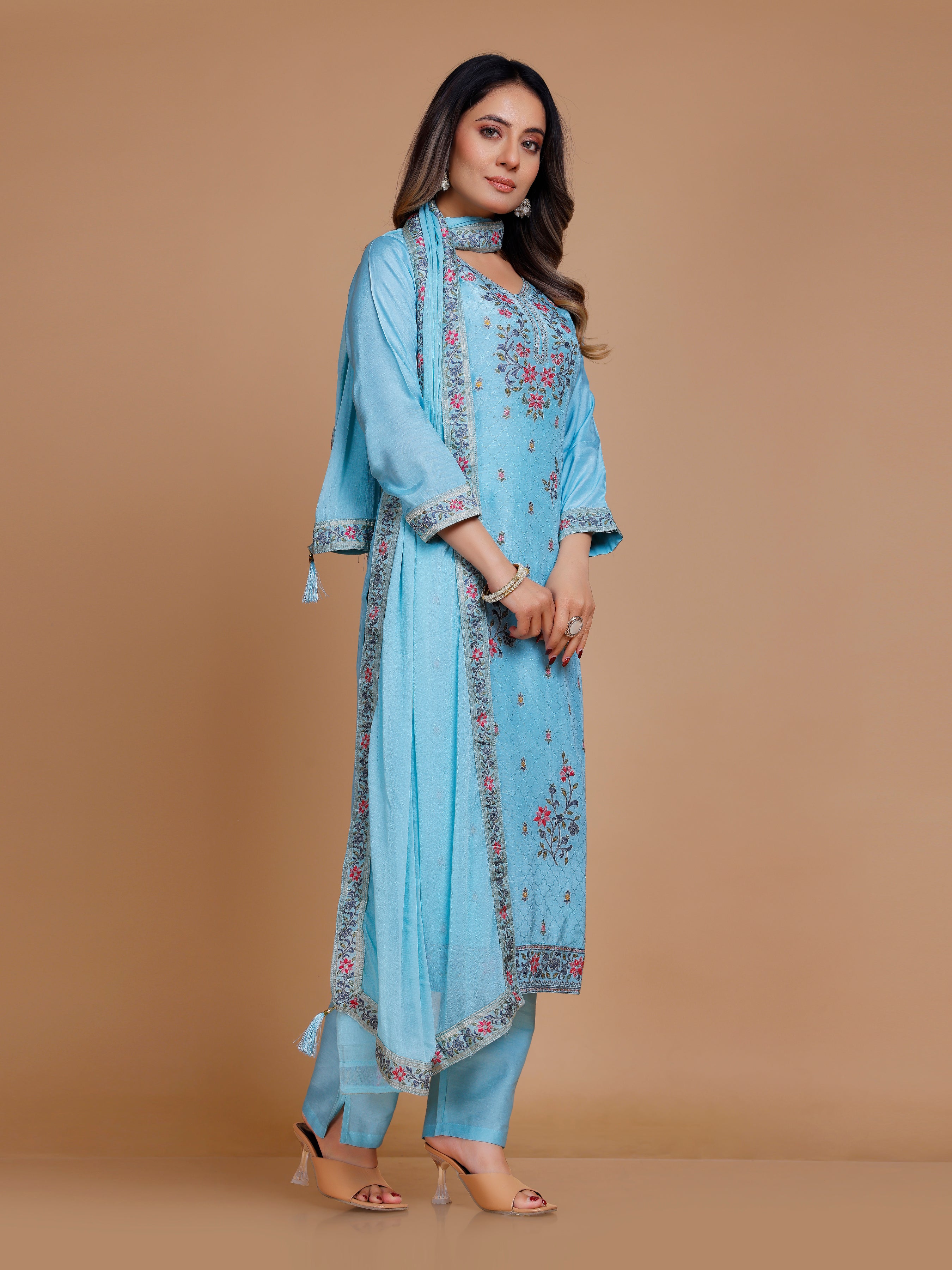 Kanika Kamiz &amp; Pant