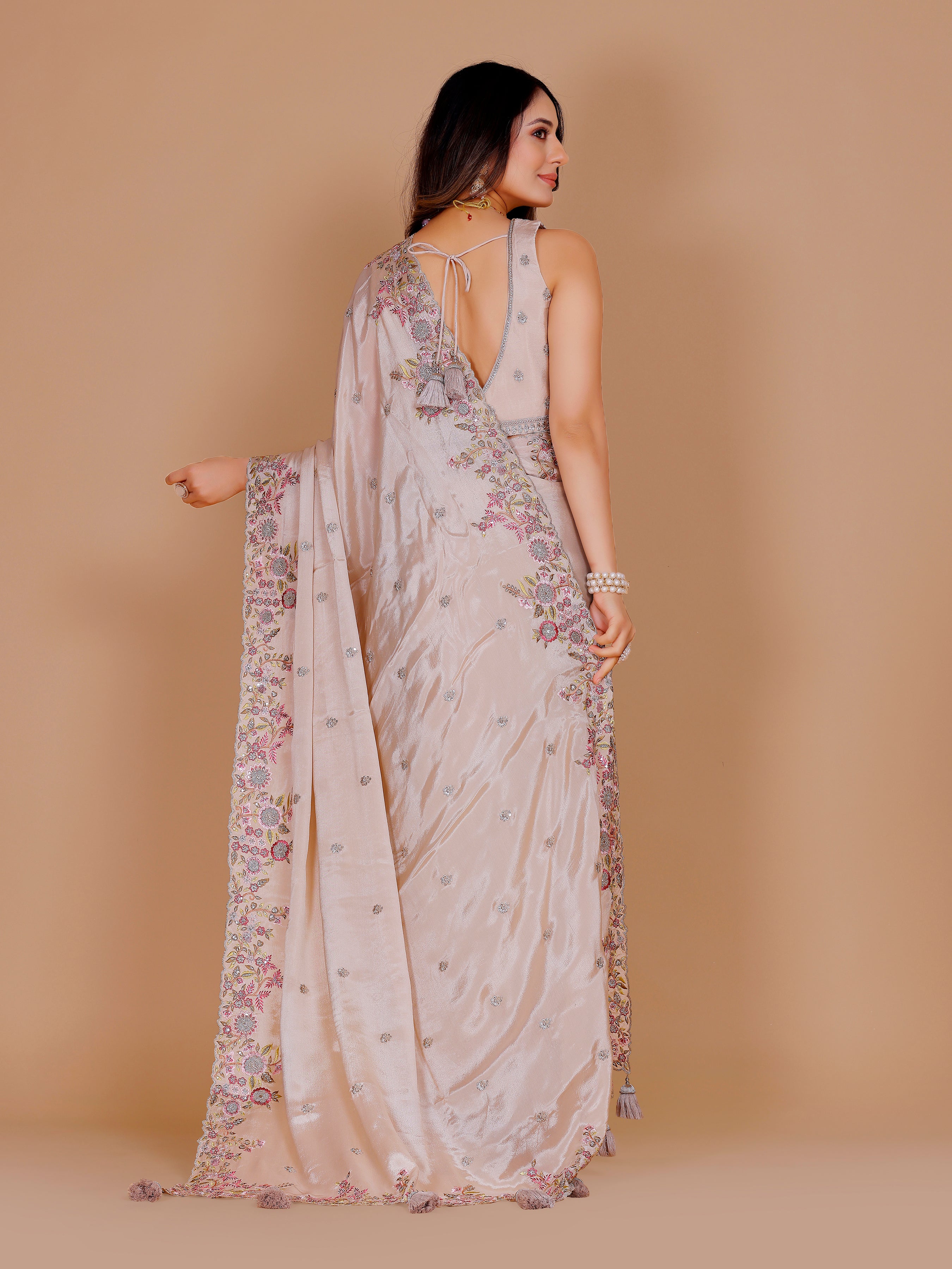 Rachi Choli Saree