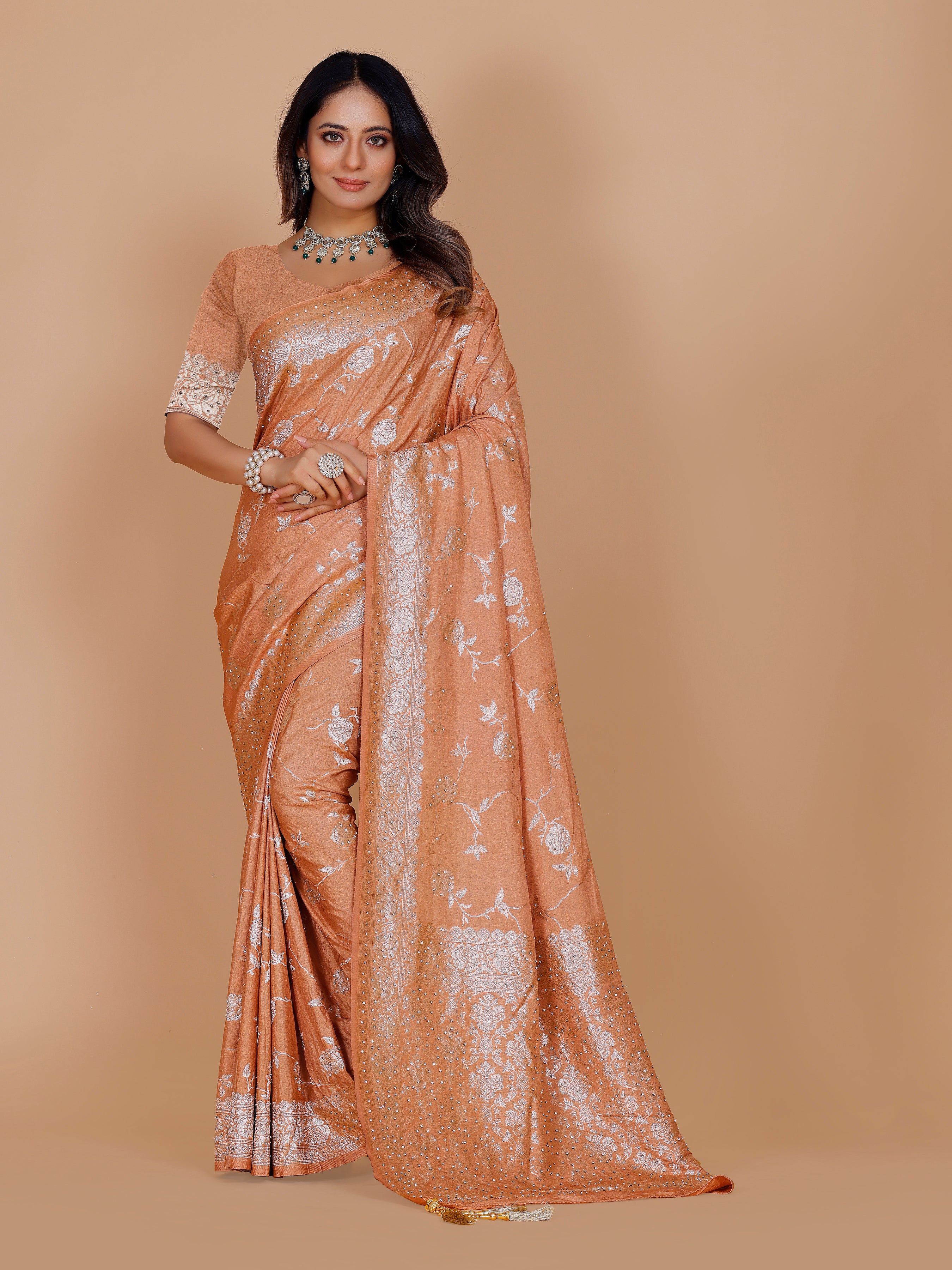 Juhi Saree