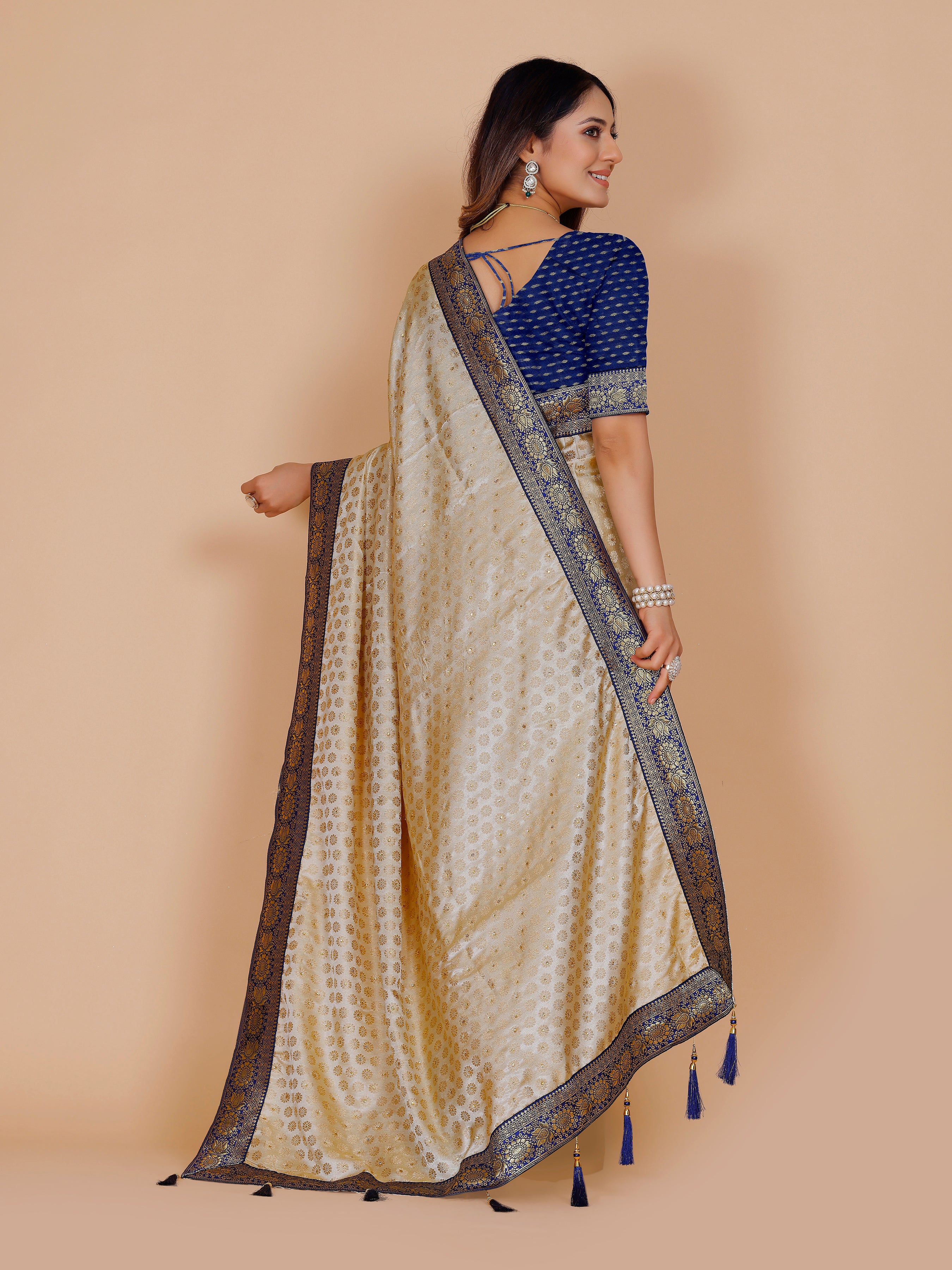 Vanya Saree