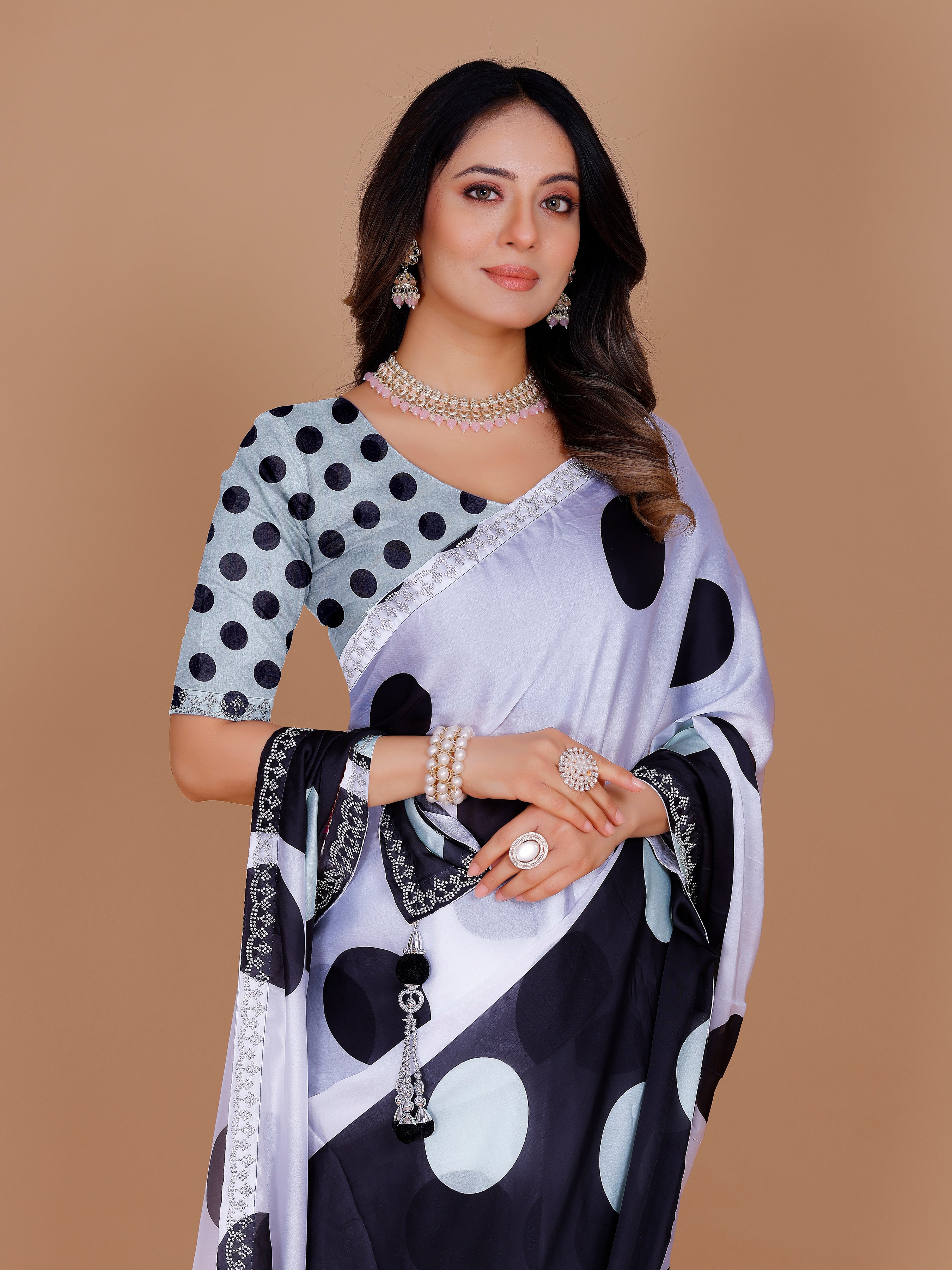 Shriya Saree