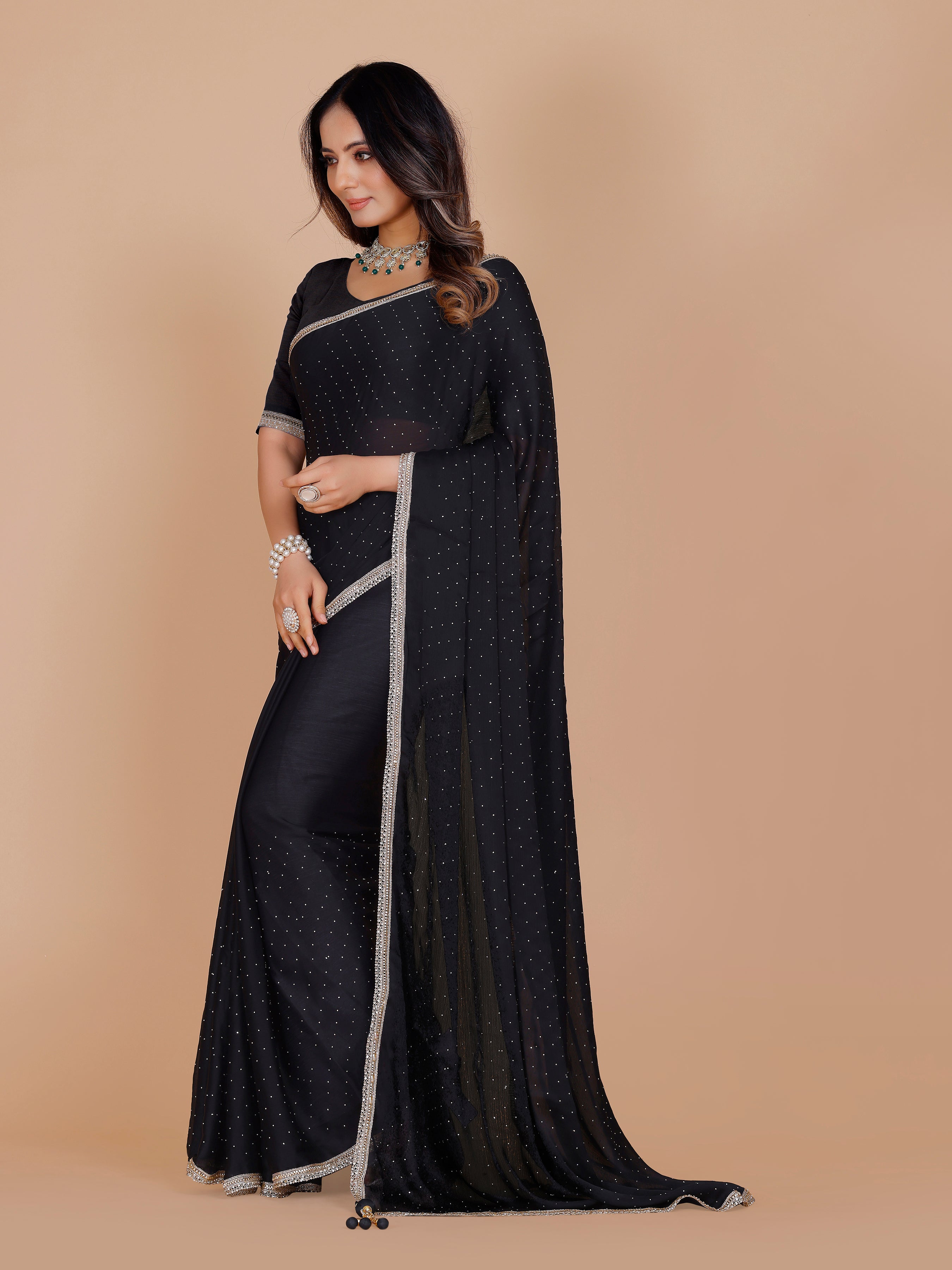 Saachi Saree
