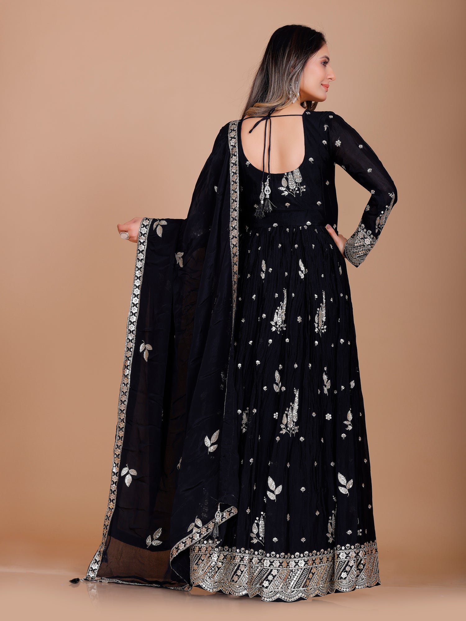 Zarina Gown With Dupatta