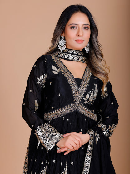 Zarina Gown With Dupatta