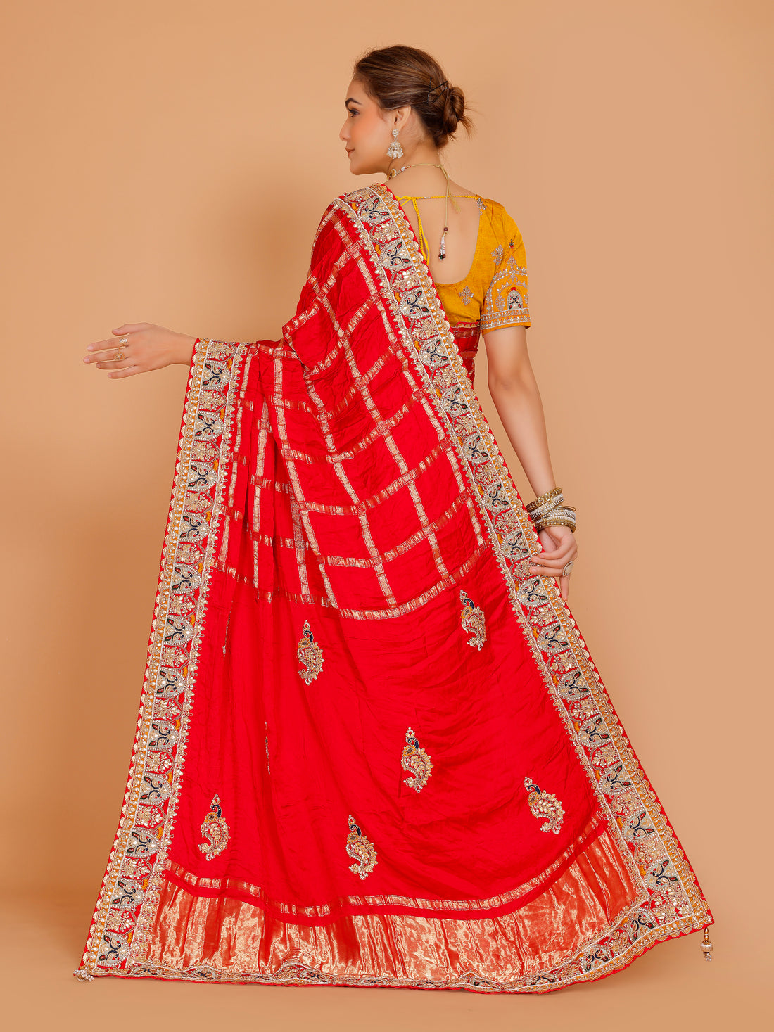 Gisha Saree