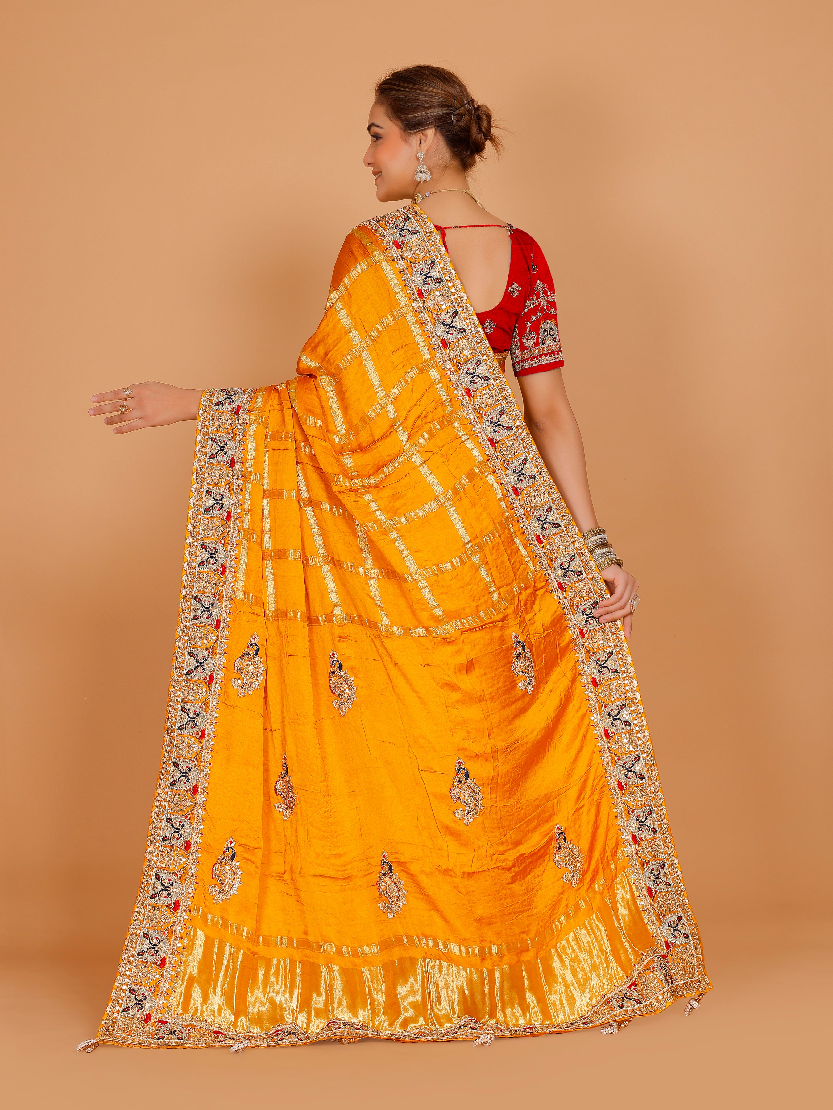Gisha Saree
