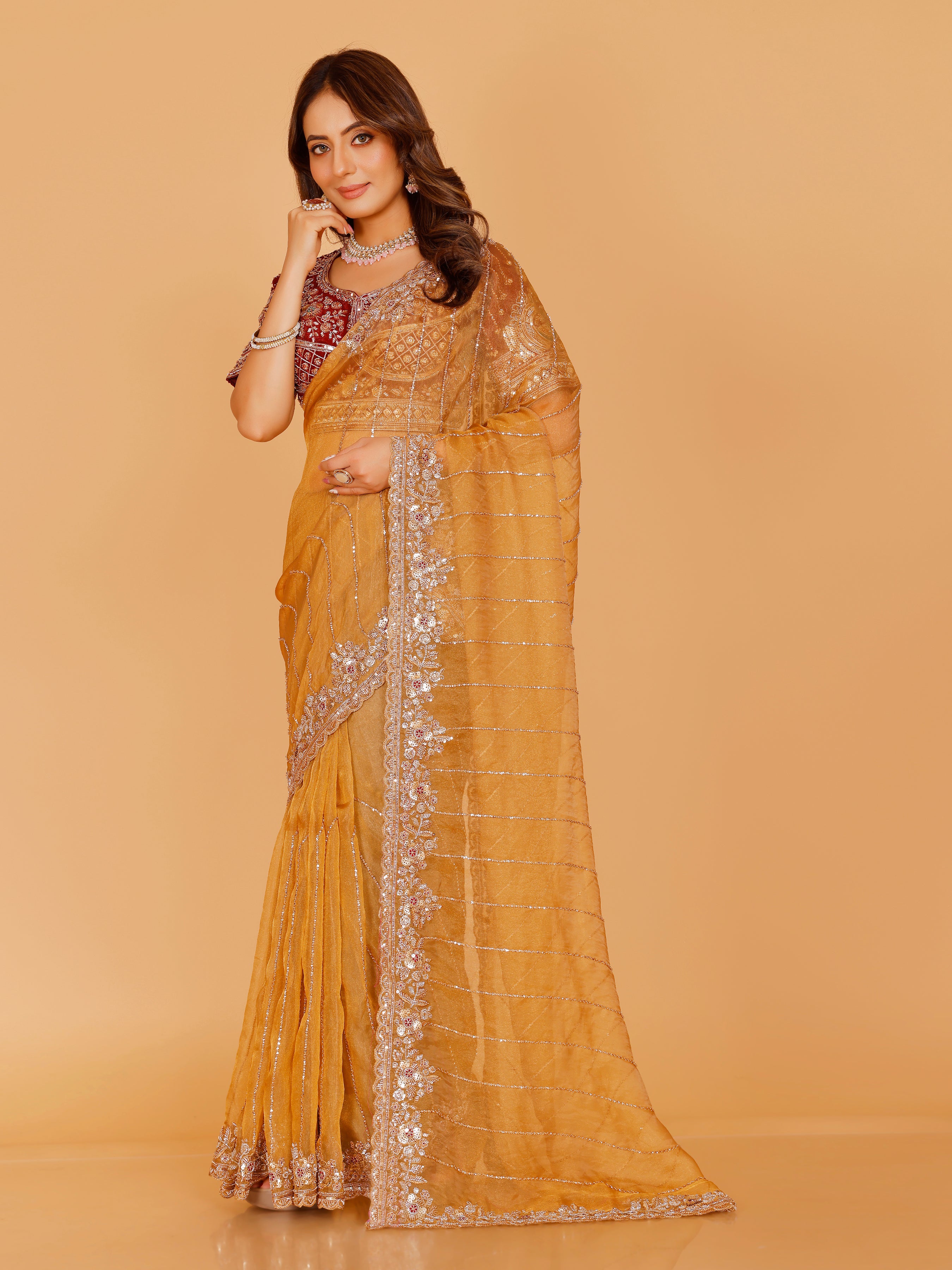 Tanvi Choli Saree