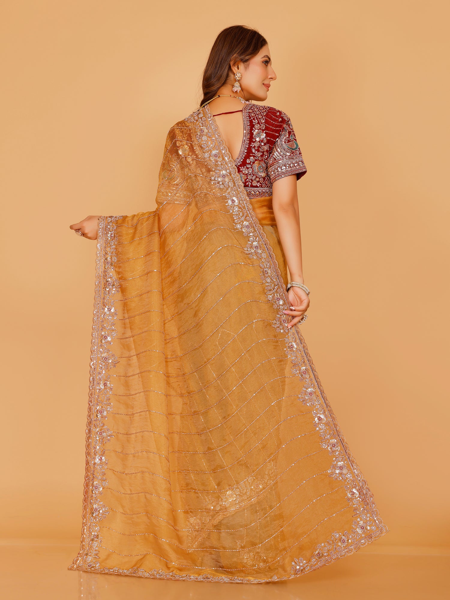 Tanvi Choli Saree