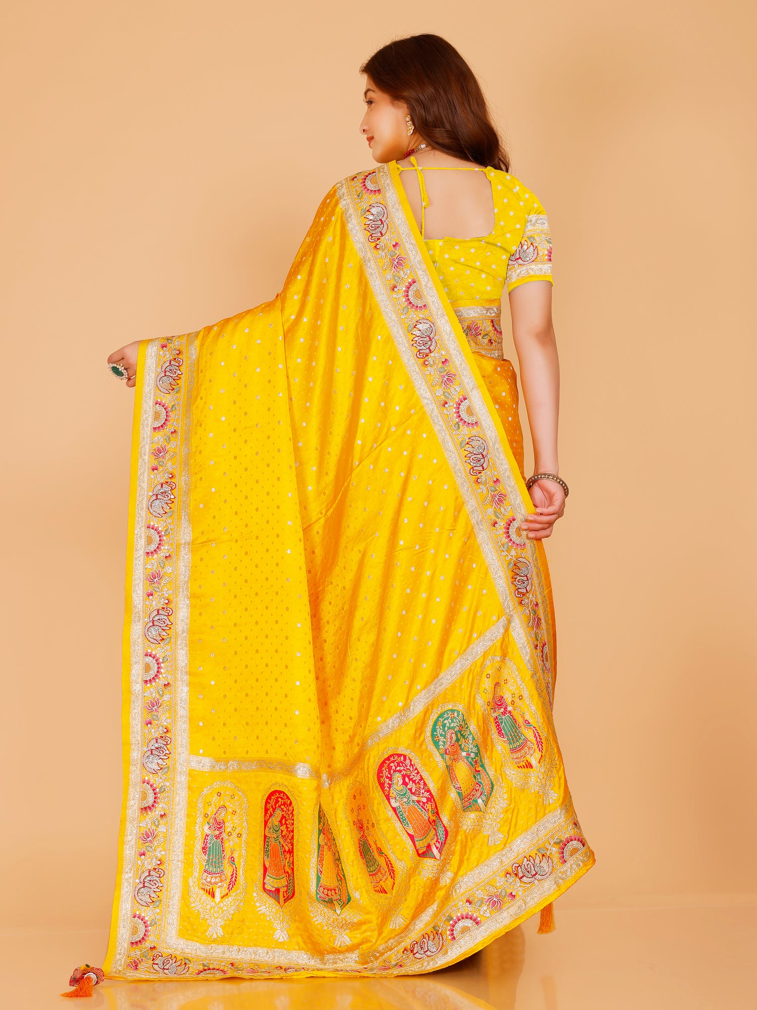 Prisha Saree