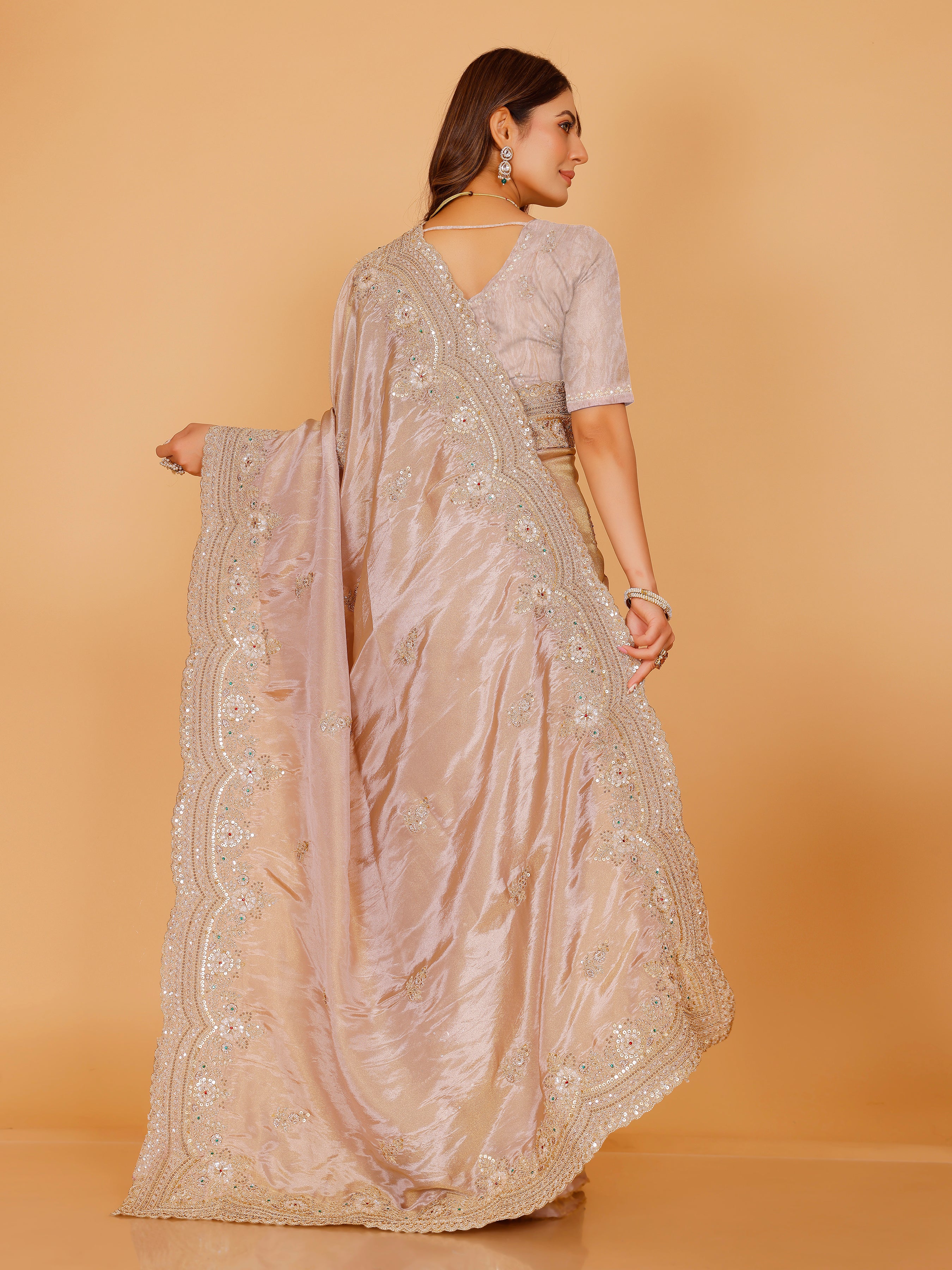Harini Saree