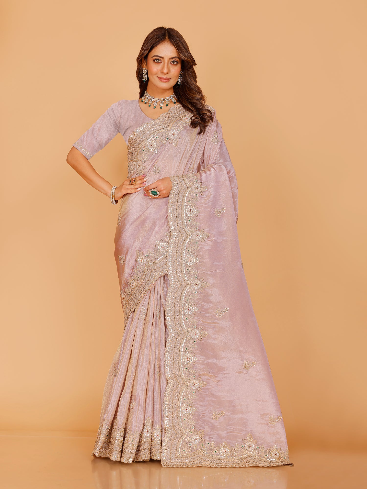 Harini Saree