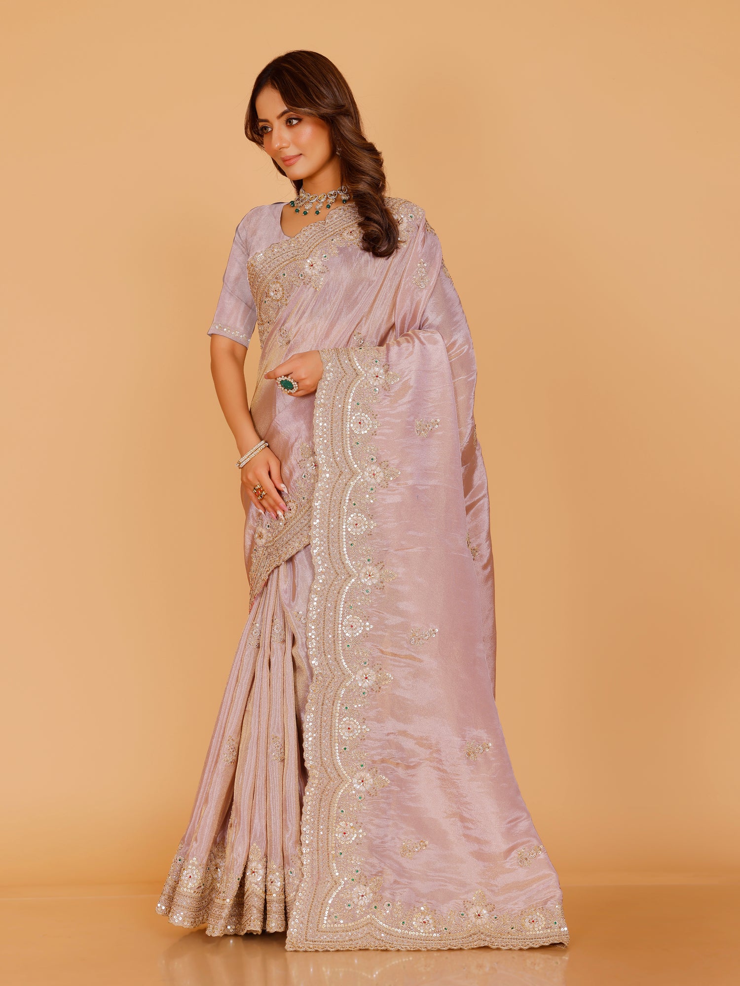 Harini Saree