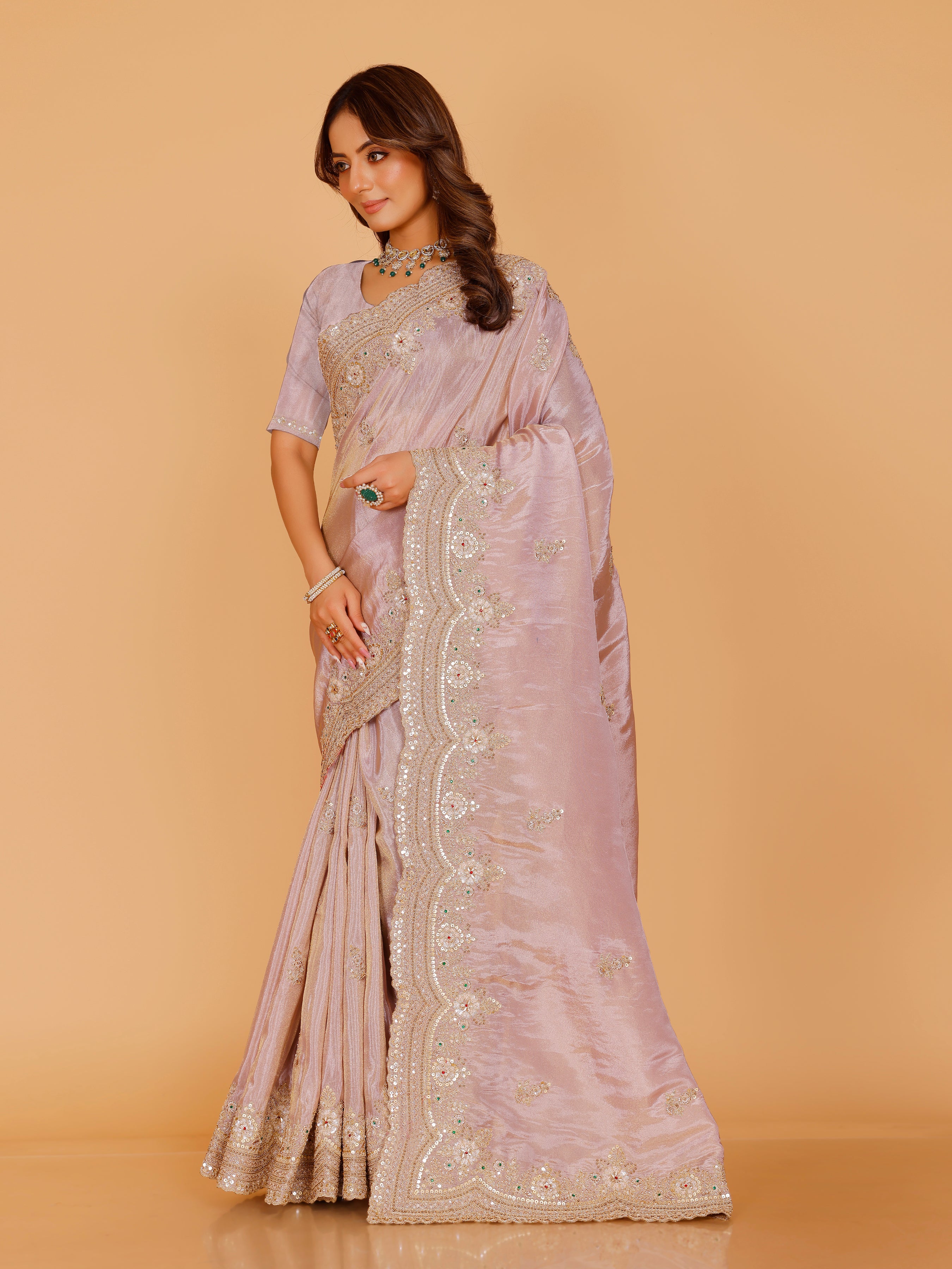 Harini Saree