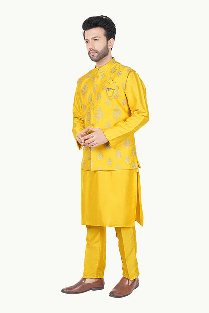 Mens Kurta Set With Jacket