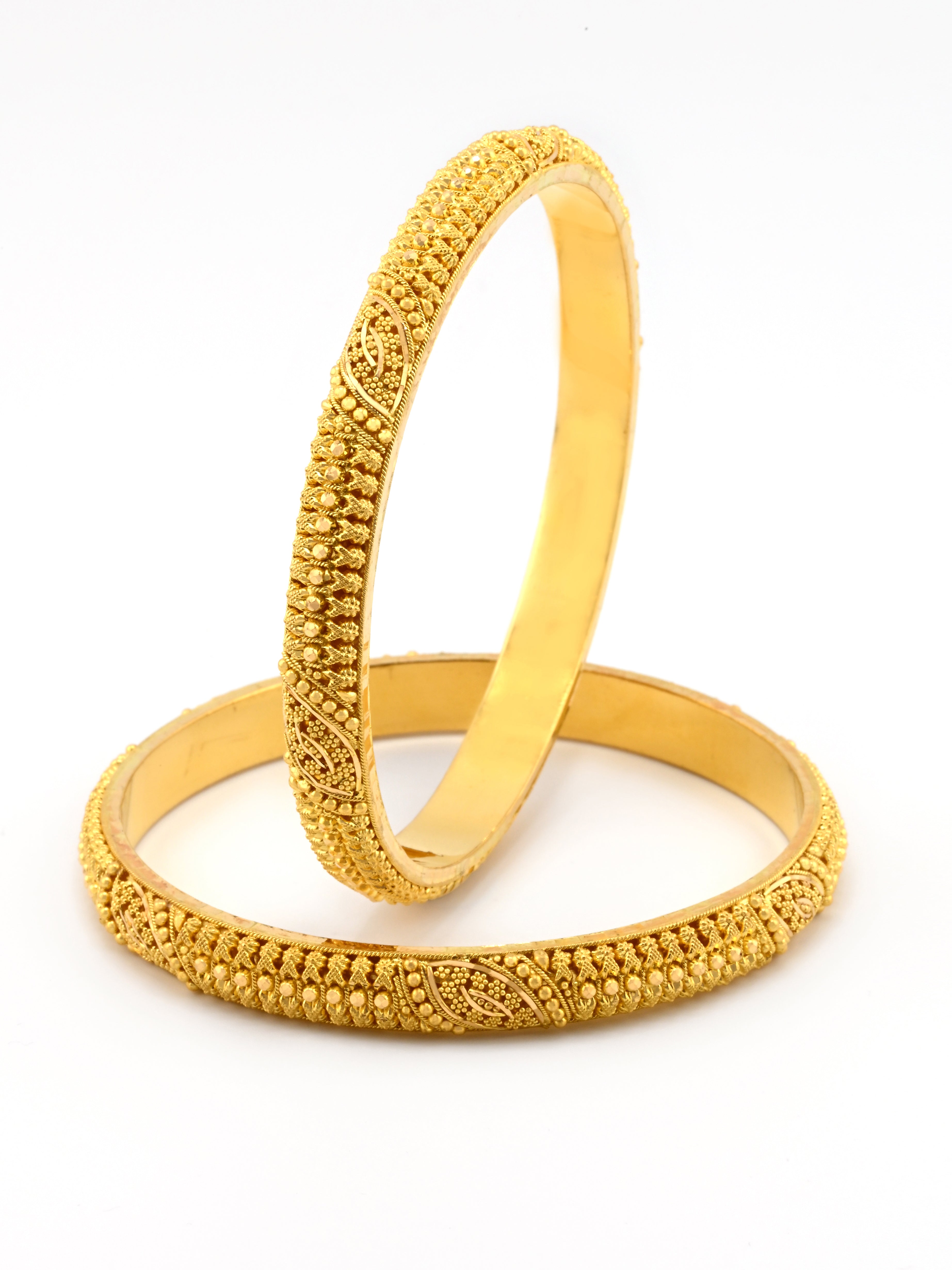 Exquisite 22ct Gold Filigree Pair Bangles