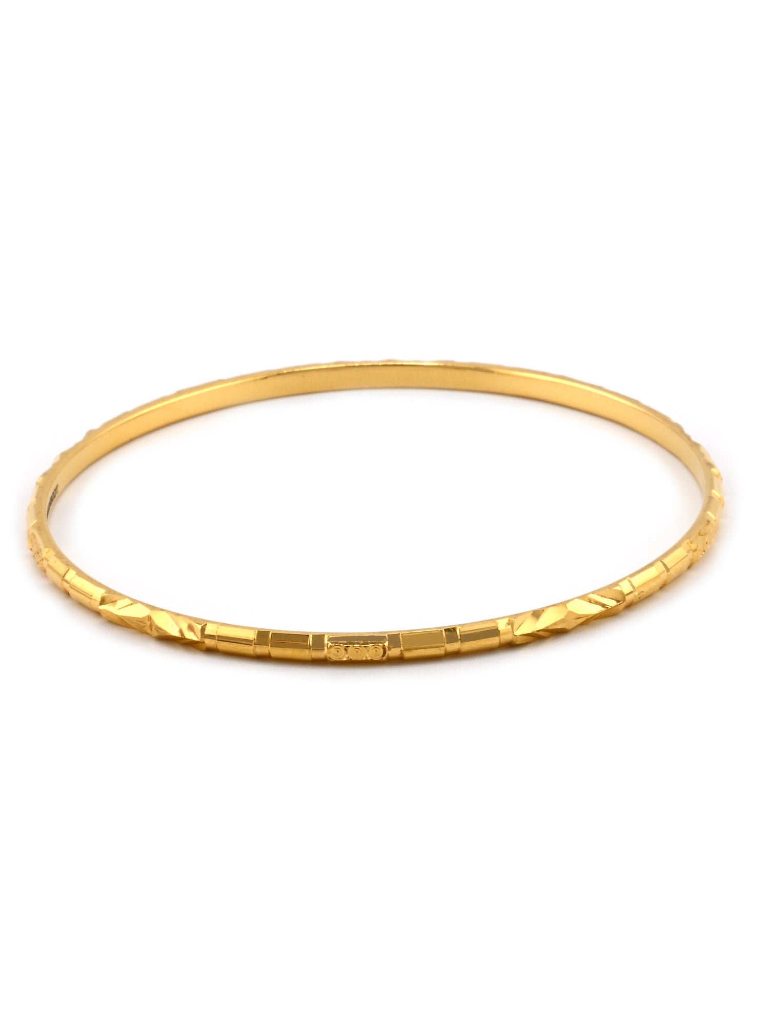 Comfortable Solid 22ct Gold 4 Piece Bangles