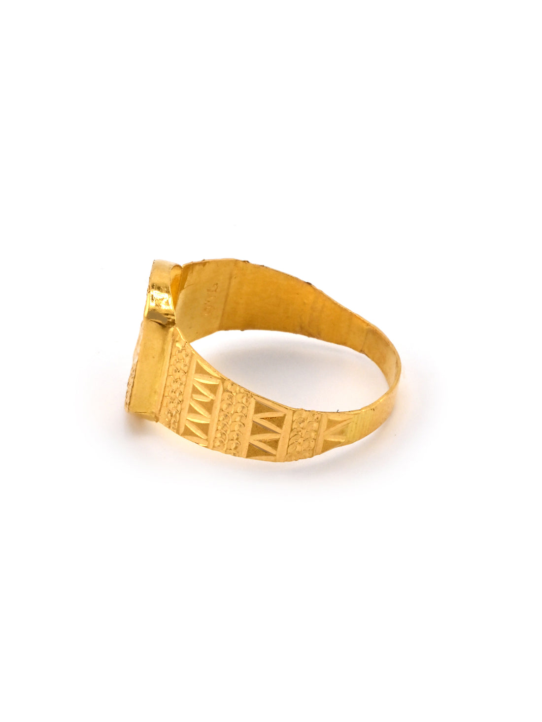 22ct Gold Lightweight Mens Ring