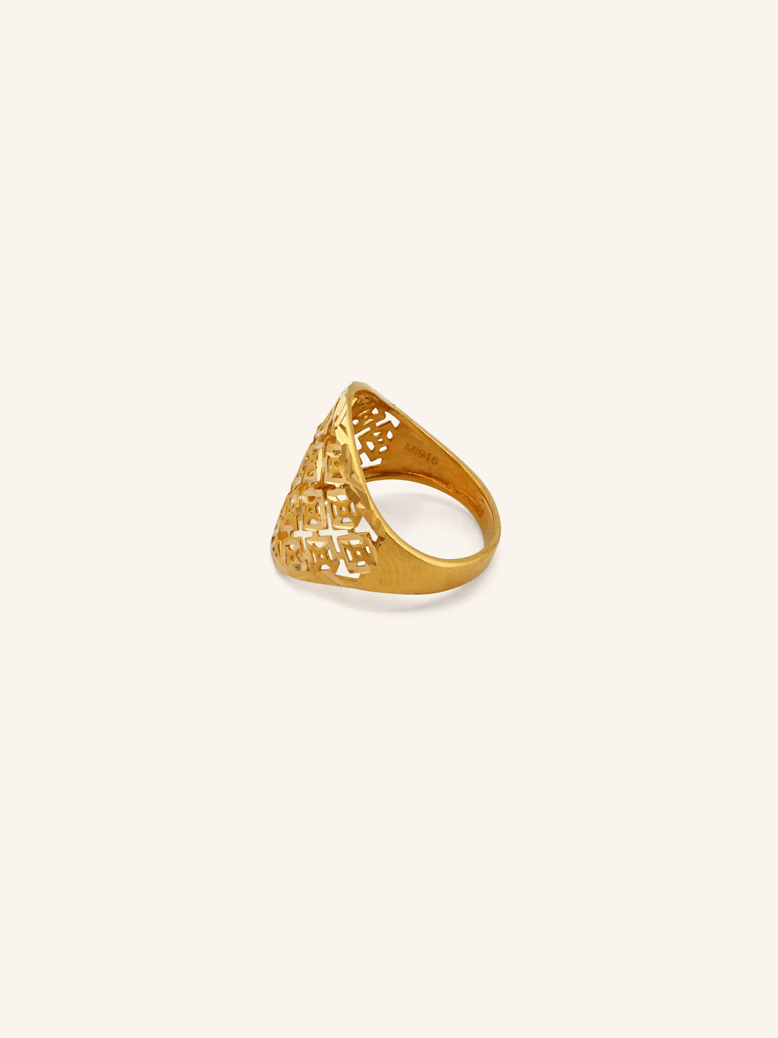 22ct Gold Ladies Ring