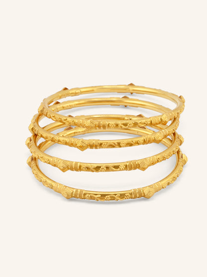 Captivating 22ct Gold Filigree 4 Piece Bangles