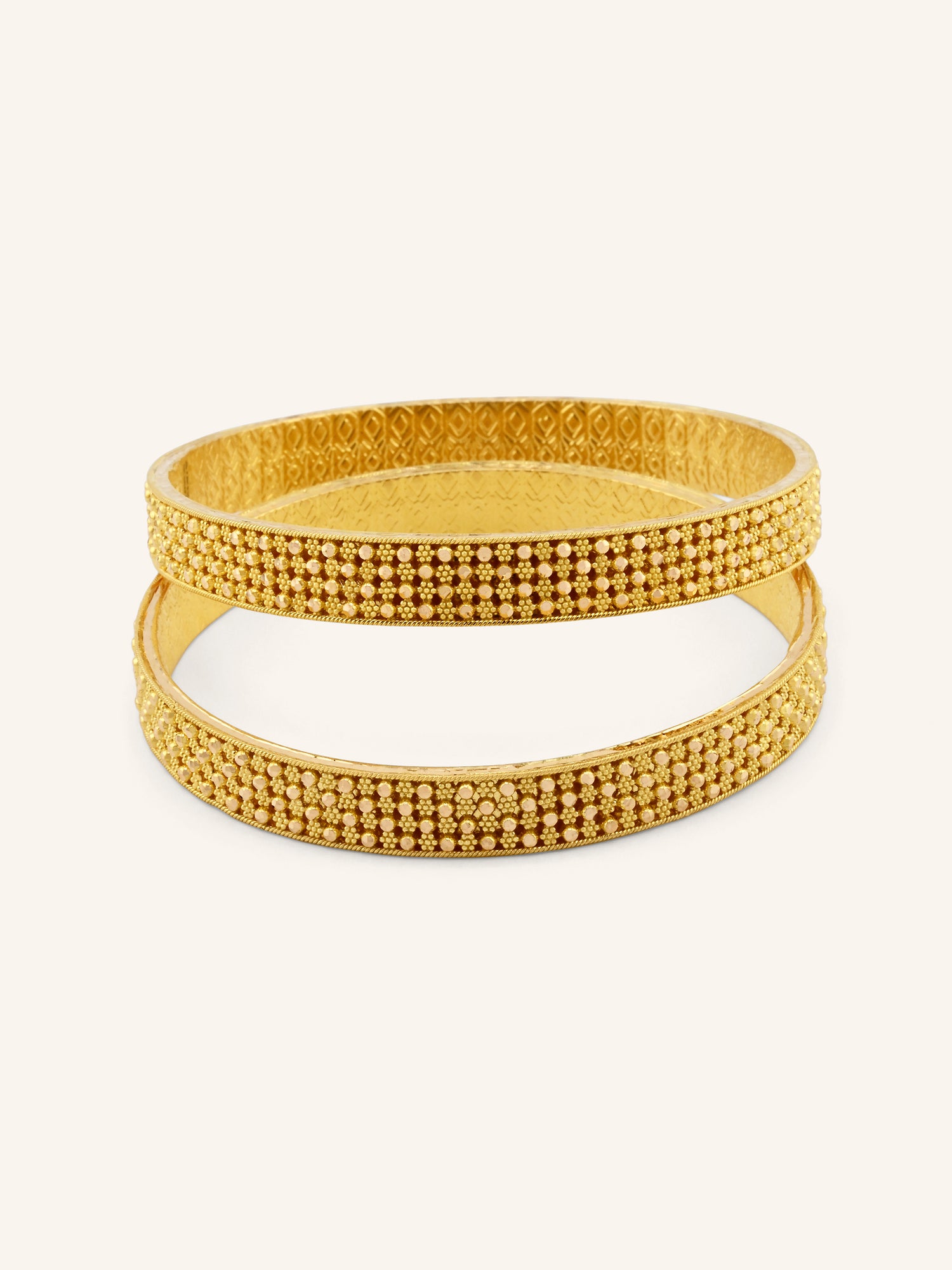 Beautiful 22ct Gold Filigree Pair Bangles