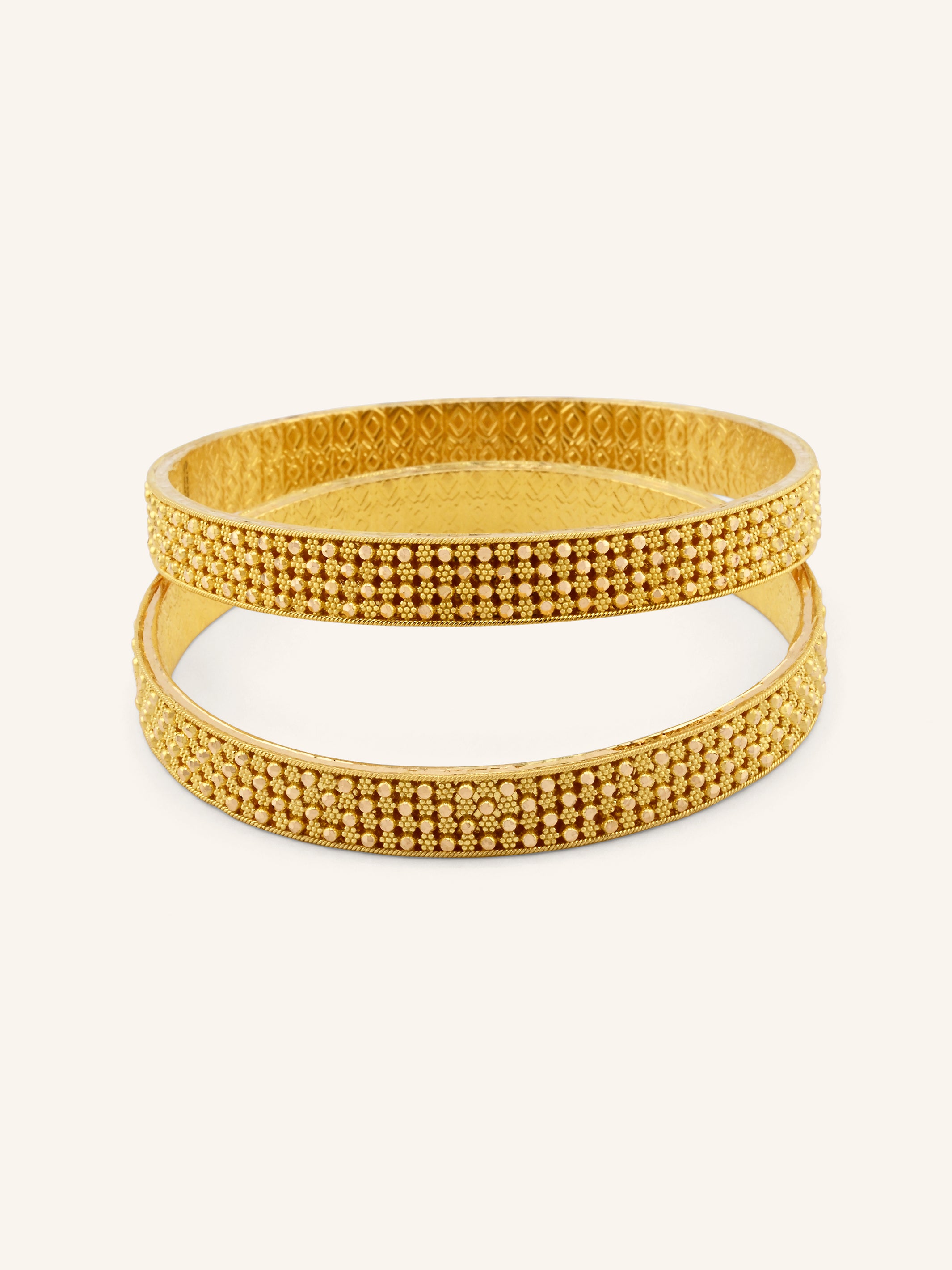 Beautiful 22ct Gold Filigree Pair Bangles