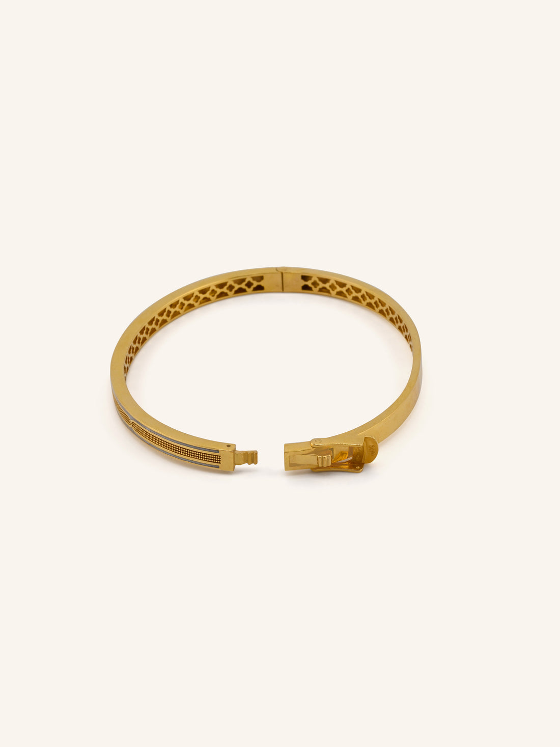 22ct Gold Two Tone Bangle