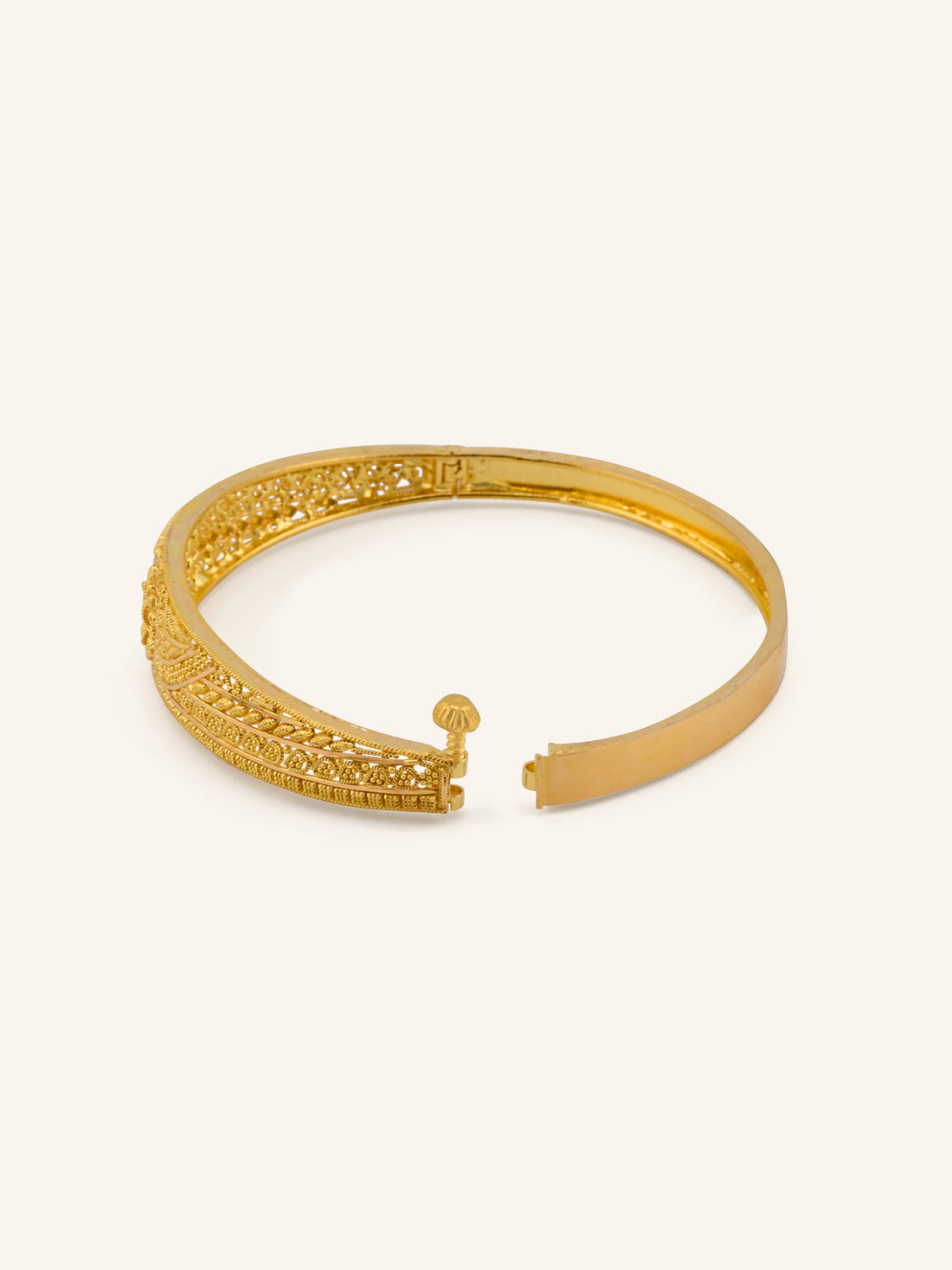 22ct Gold Filigree 1 Piece Screw Bangle