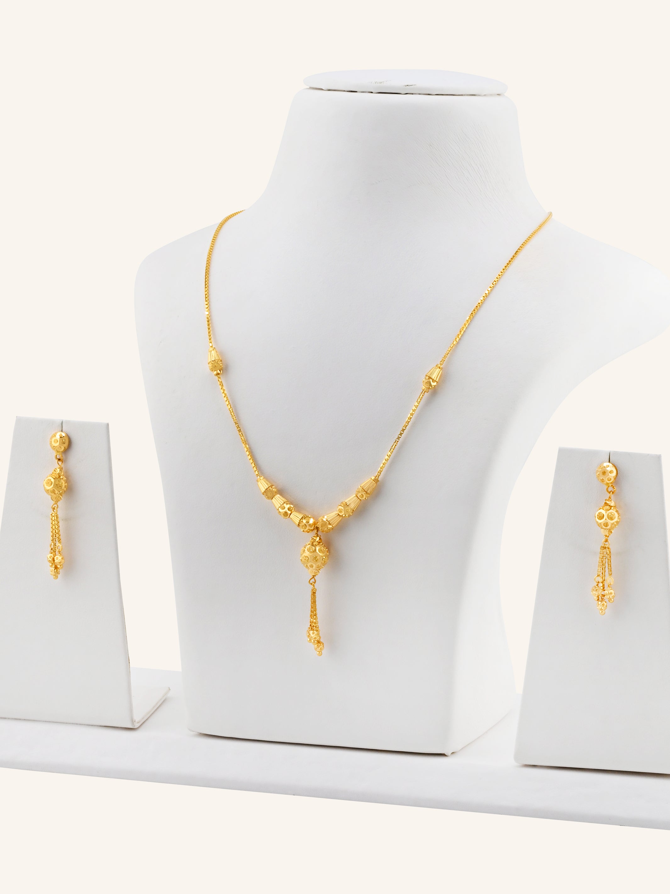 22ct Gold Ball Necklace Set