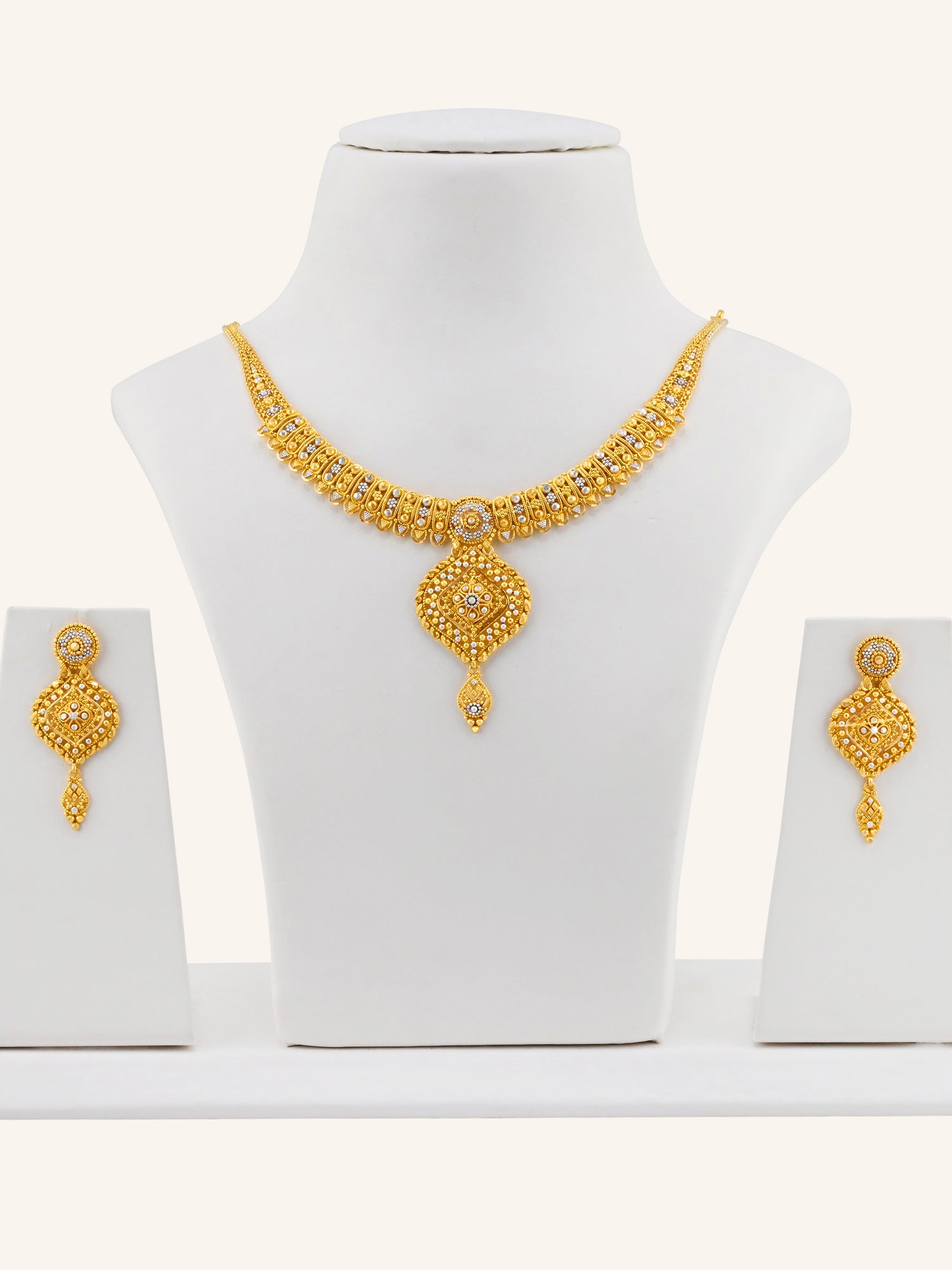 22ct Gold Two-Tone Filigree Necklace Set